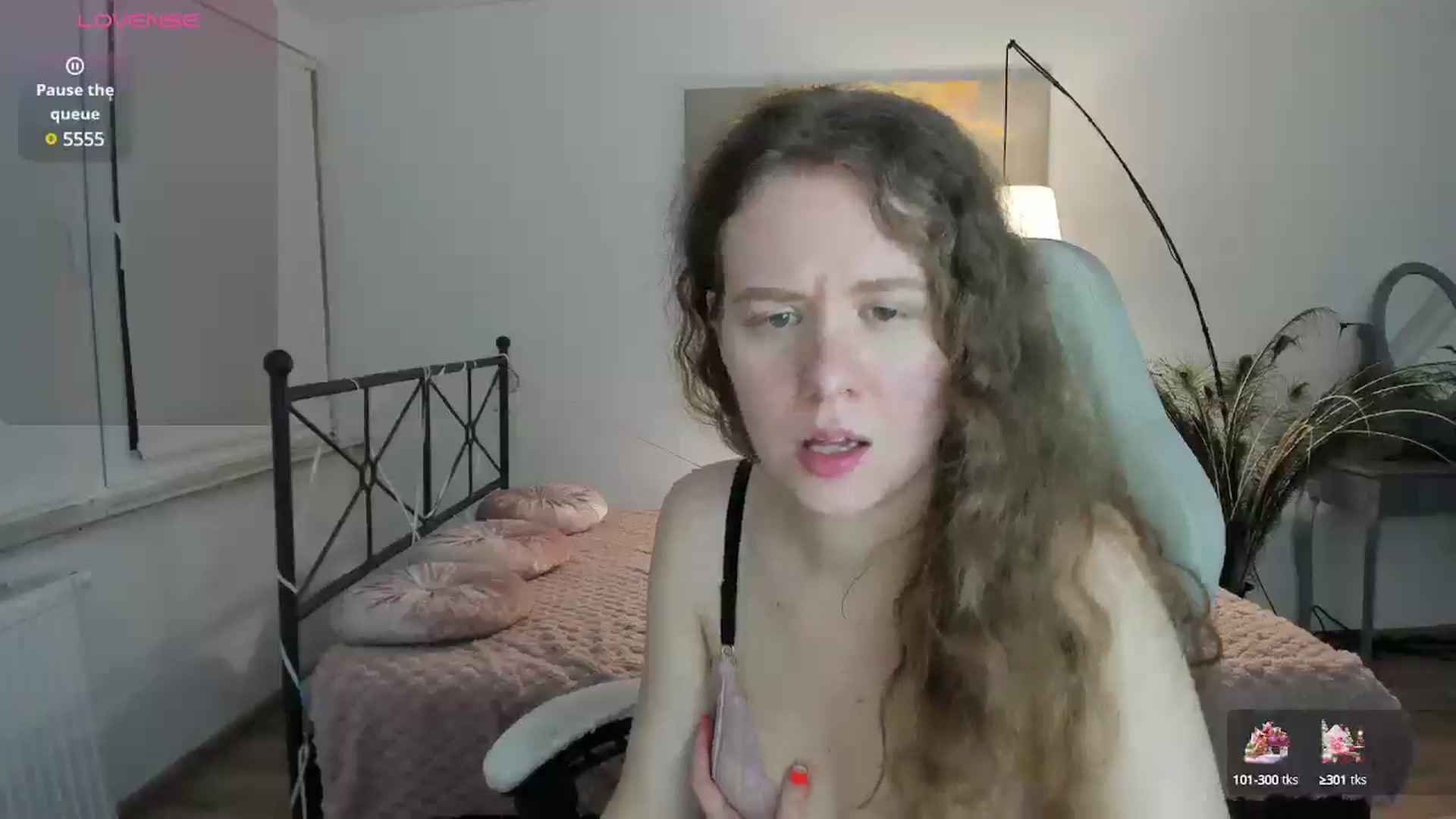 Gallery image thumbnail from LanaBelll's myfreecams stream on, 01/11/2025, 16:21 image 7 of 20