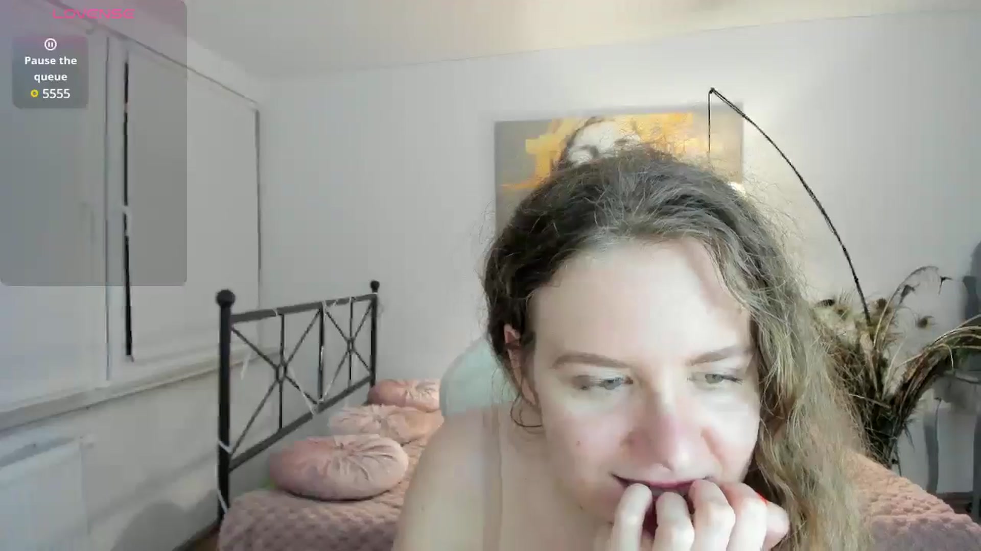 Gallery image thumbnail from LanaBelll's myfreecams stream on, 01/16/2025, 21:29 image 2 of 20