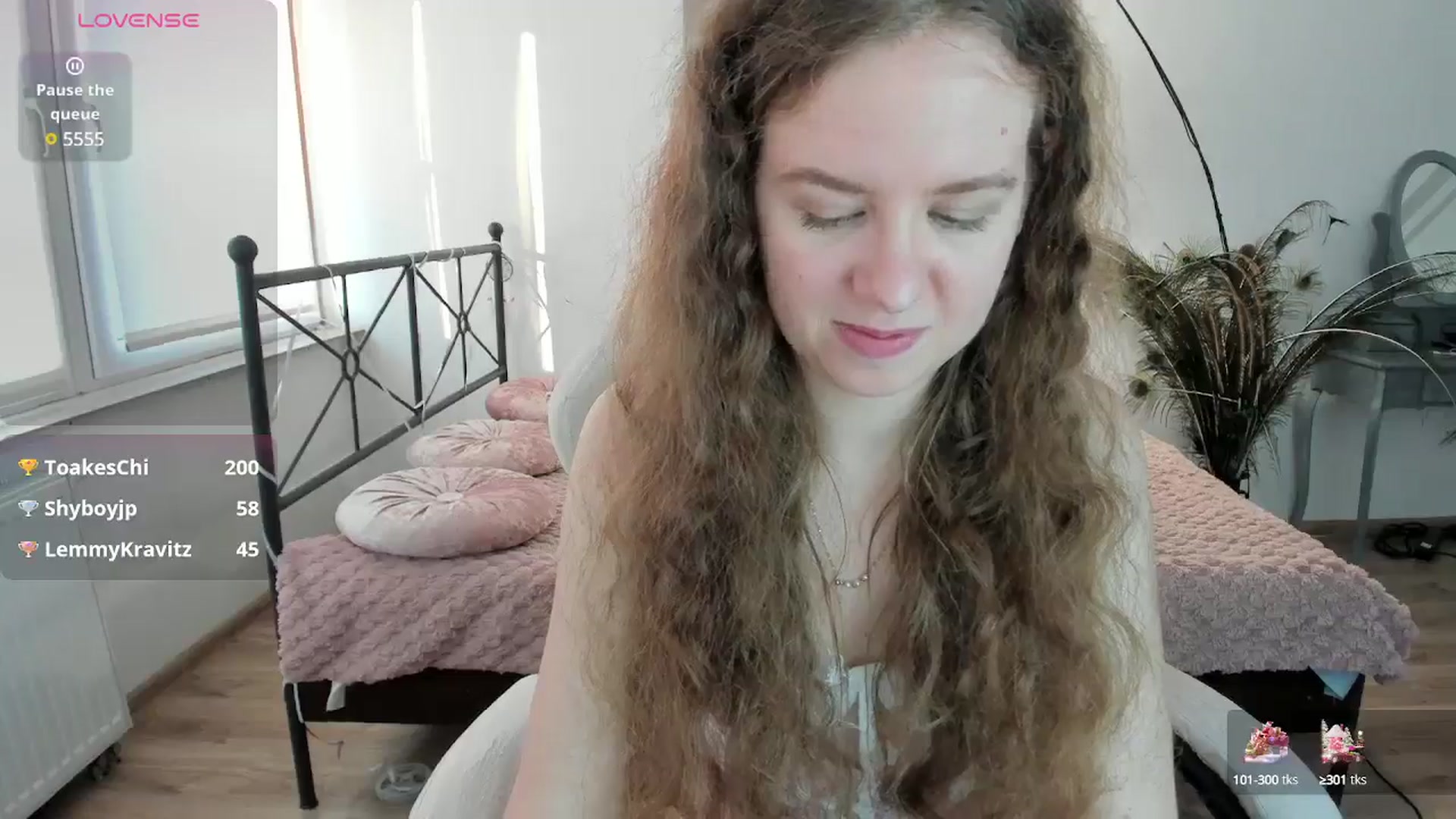 Gallery image thumbnail from LanaBelll's myfreecams stream on, 01/19/2025, 14:31 image 15 of 20