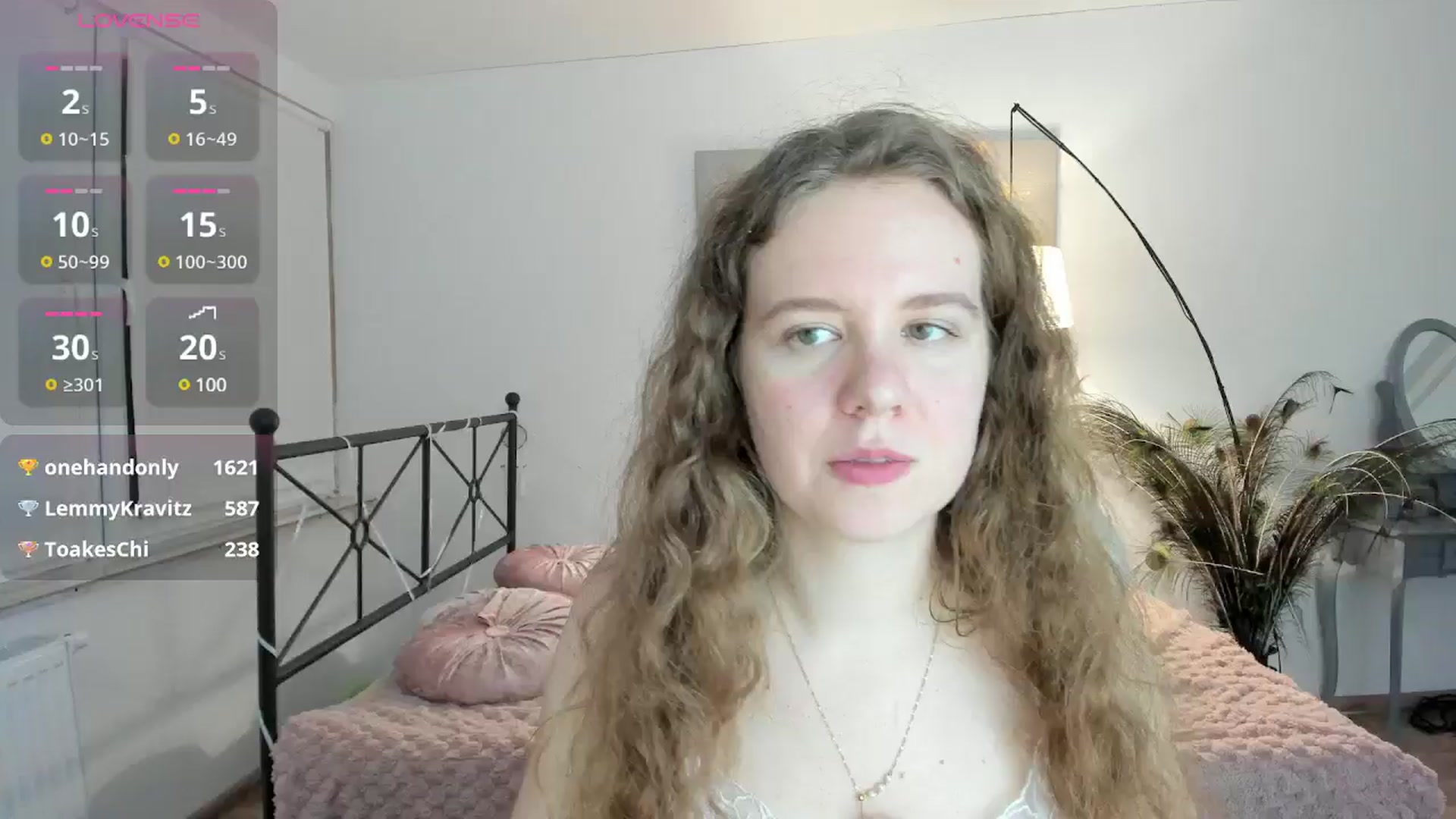 Gallery image thumbnail from LanaBelll's myfreecams stream on, 01/19/2025, 16:29 image 1 of 20