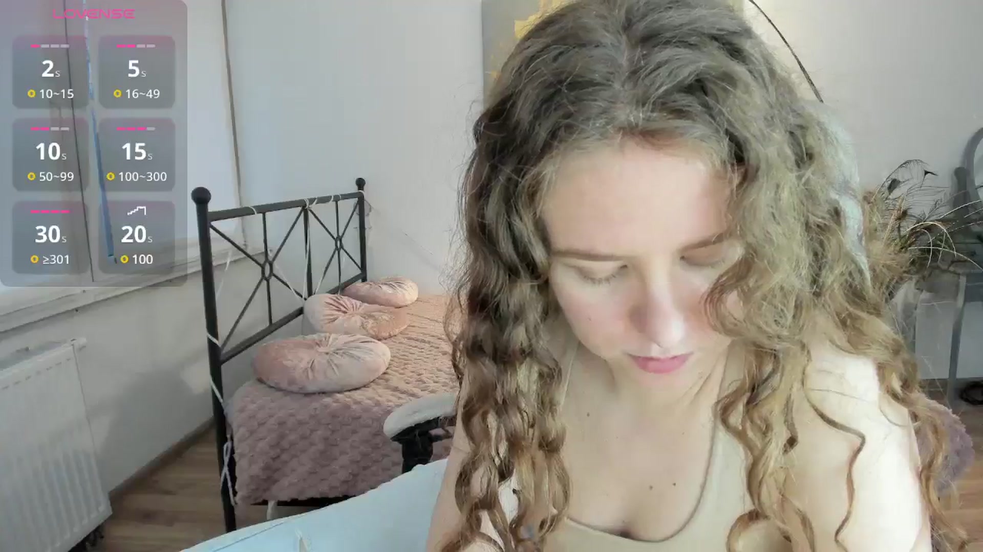 Gallery image thumbnail from LanaBelll's myfreecams stream on, 01/22/2025, 15:43 image 6 of 20