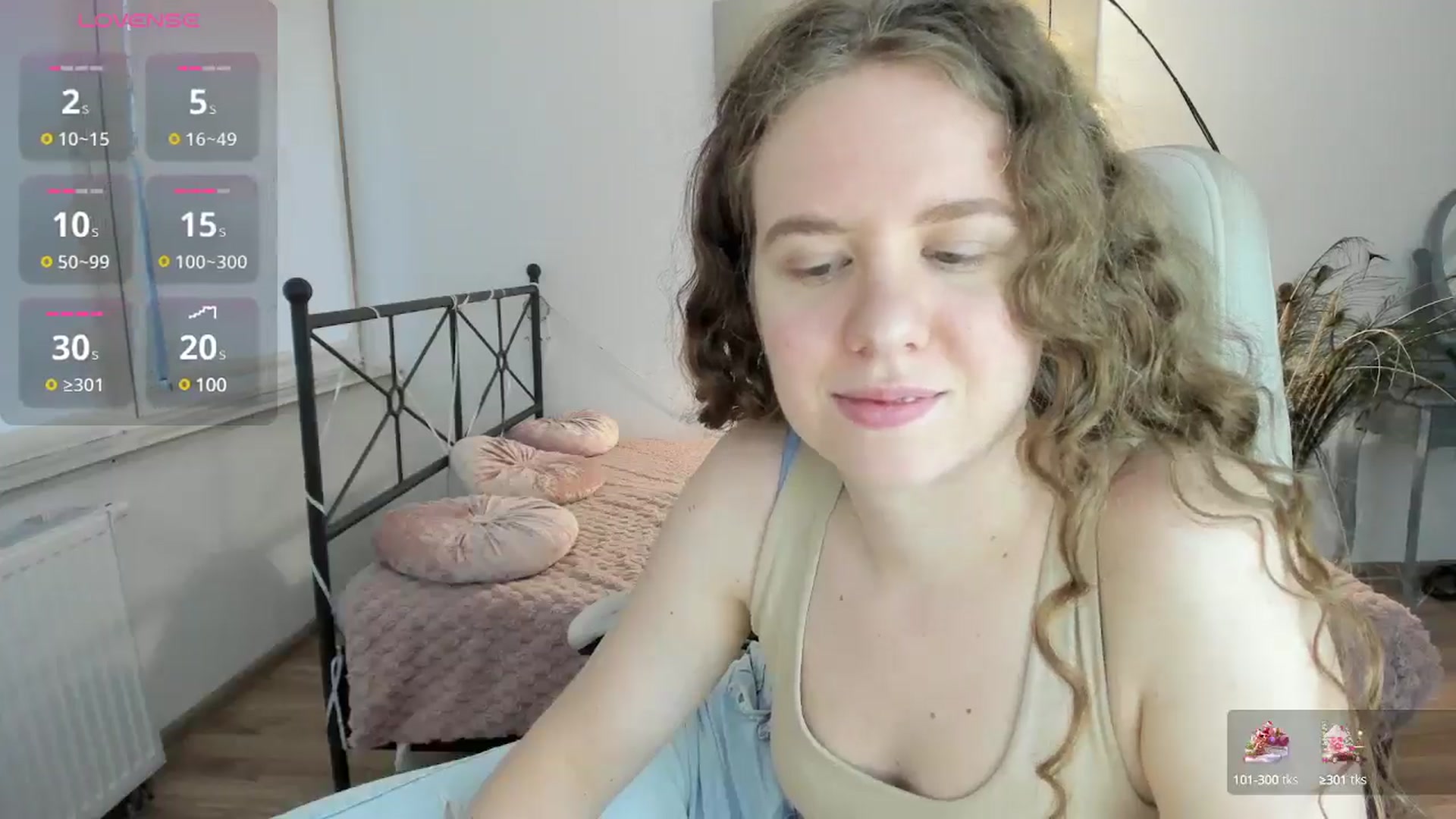 Gallery image thumbnail from LanaBelll's myfreecams stream on, 01/22/2025, 15:43 image 5 of 20