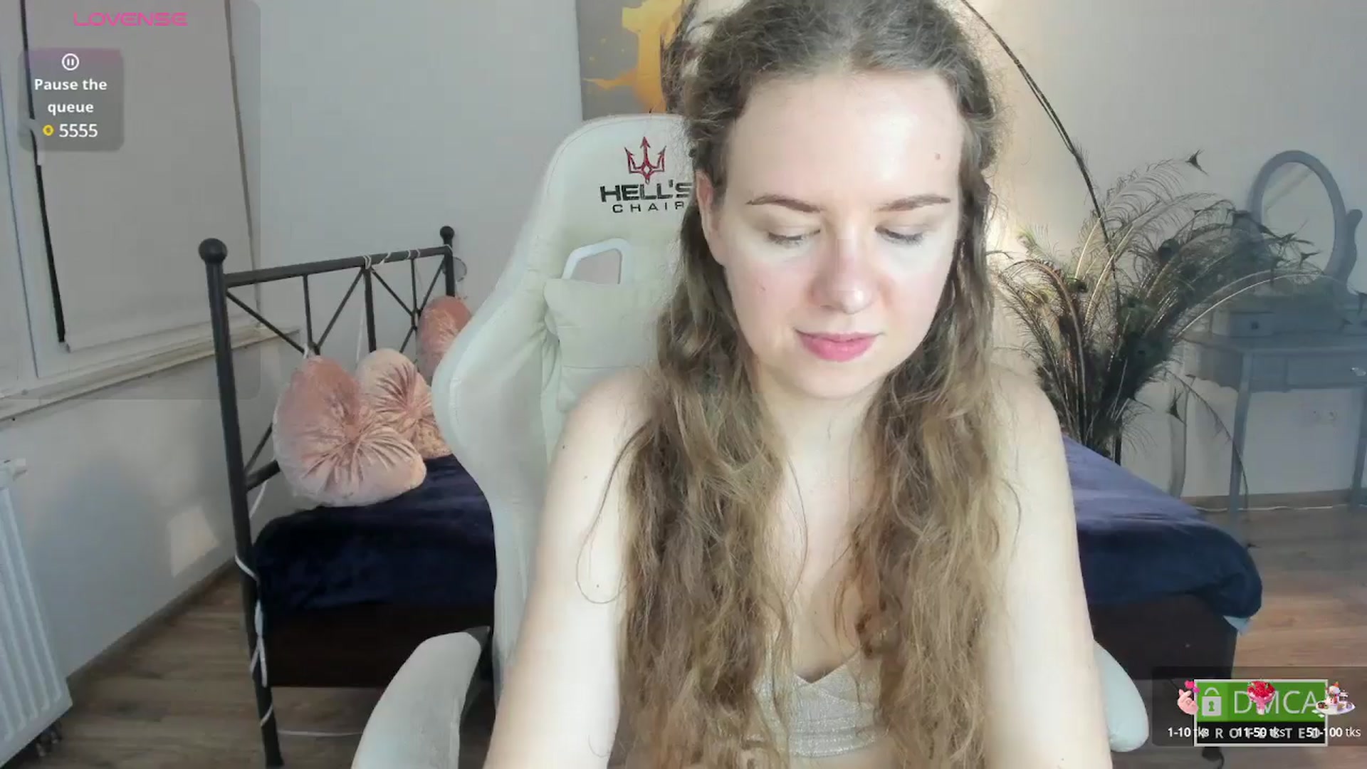 Gallery image thumbnail from LanaBelll's myfreecams stream on, 03/01/2025, 17:18 image 12 of 20