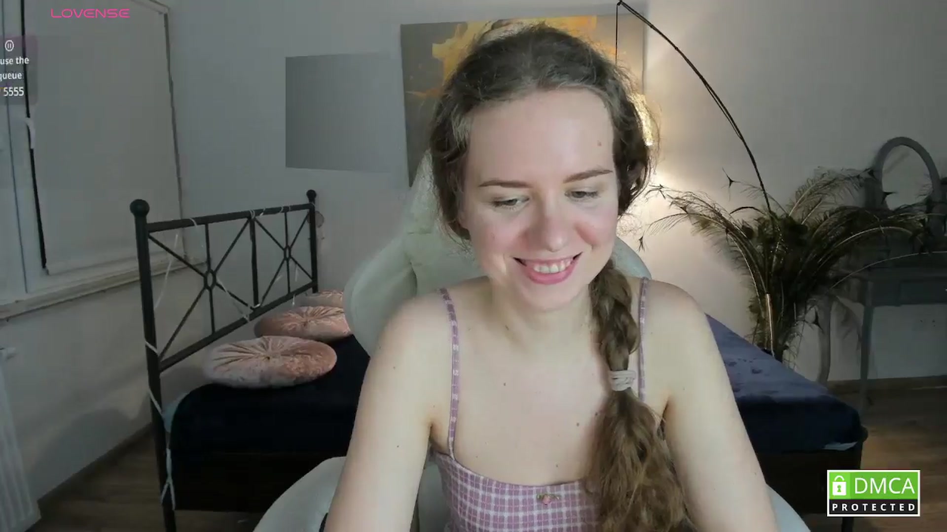 Gallery image thumbnail from LanaBelll's myfreecams stream on, 04/01/2025, 21:19 image 12 of 20