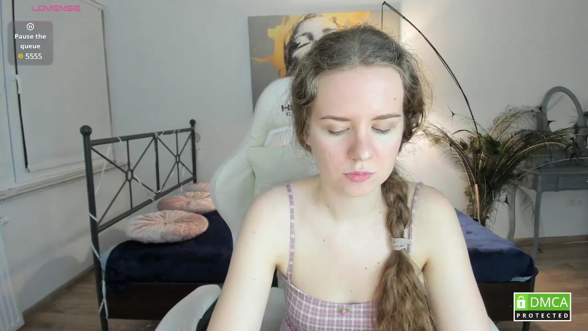 Gallery image thumbnail from LanaBelll's myfreecams stream on, 04/01/2025, 21:19 image 19 of 20