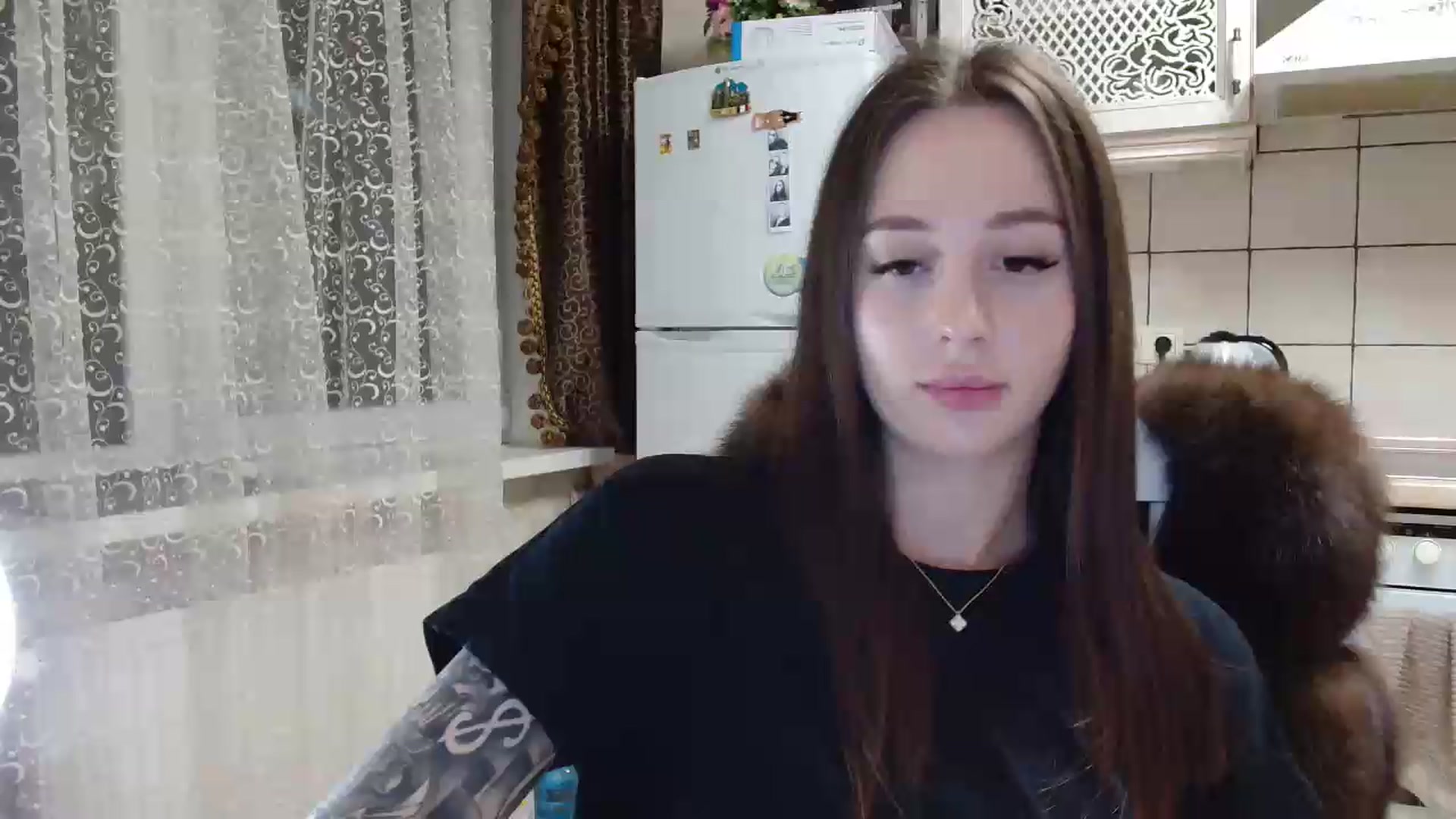 Gallery image thumbnail from LanaG's myfreecams stream on, 05/13/2026, 21:35 image 12 of 20