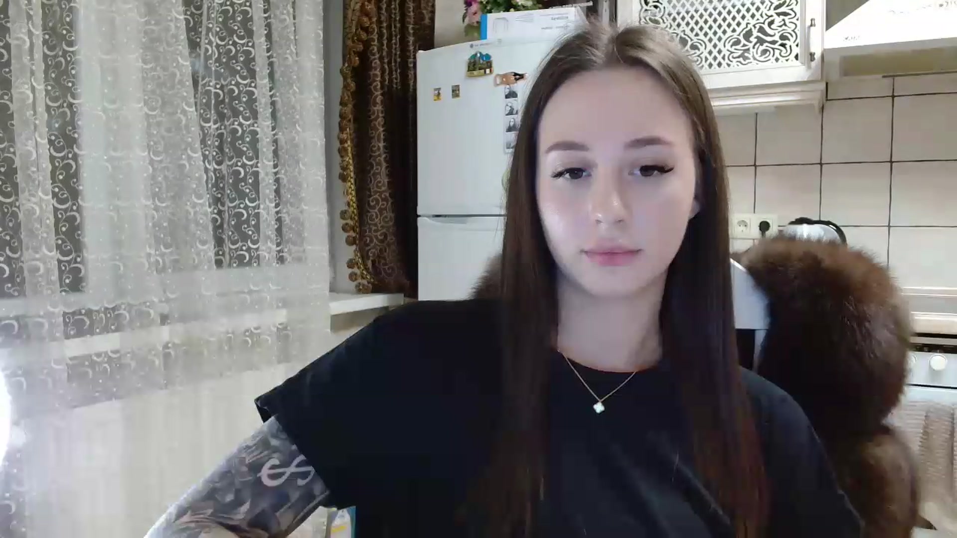Gallery image thumbnail from LanaG's myfreecams stream on, 05/13/2026, 21:35 image 4 of 20