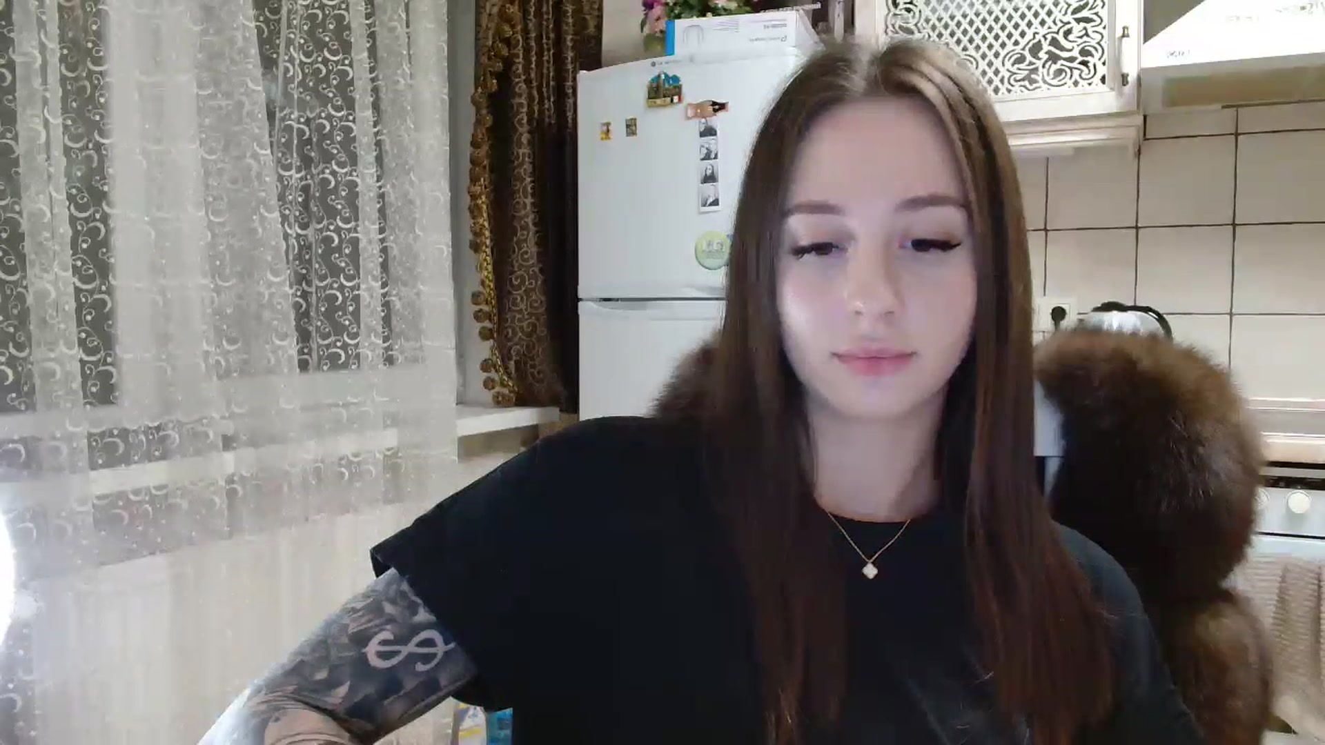 Gallery image thumbnail from LanaG's myfreecams stream on, 05/13/2026, 21:35 image 14 of 20