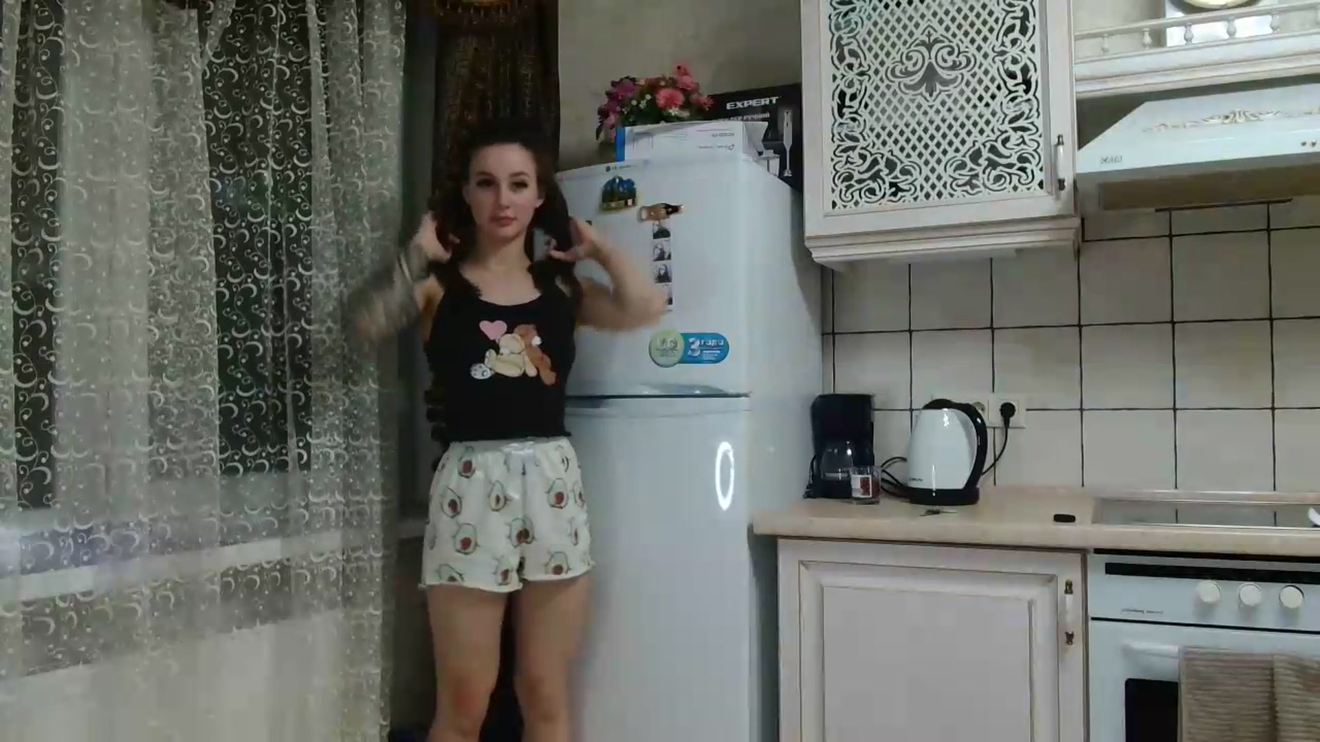 Gallery image thumbnail from LanaG's myfreecams stream on, 05/15/2026, 20:48 image 16 of 20