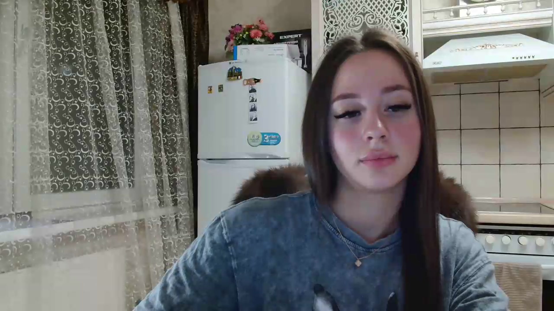 Gallery image thumbnail from LanaG's myfreecams stream on, 05/16/2026, 19:12 image 11 of 20