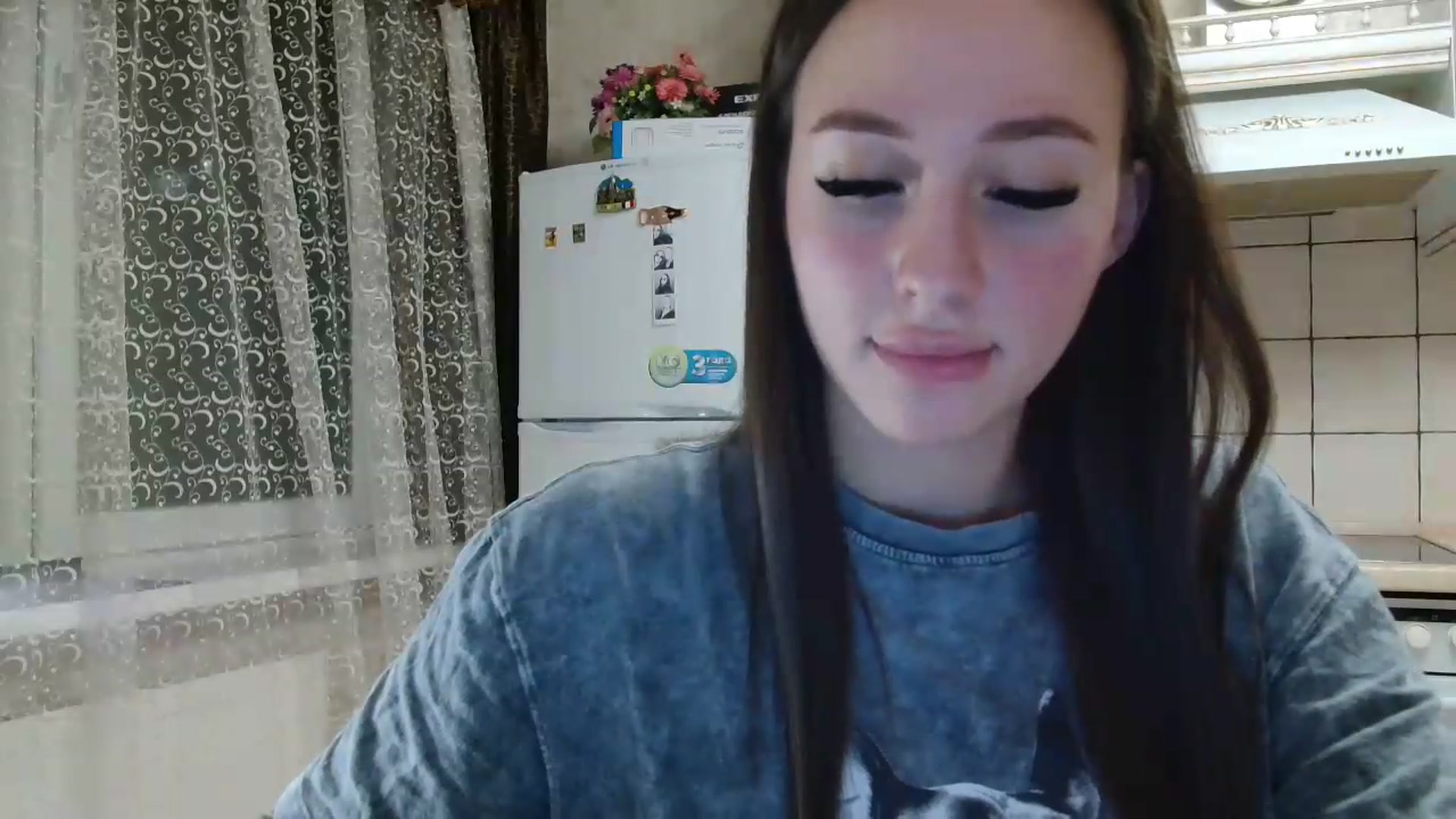 Gallery image thumbnail from LanaG's myfreecams stream on, 05/16/2026, 20:34 image 5 of 20