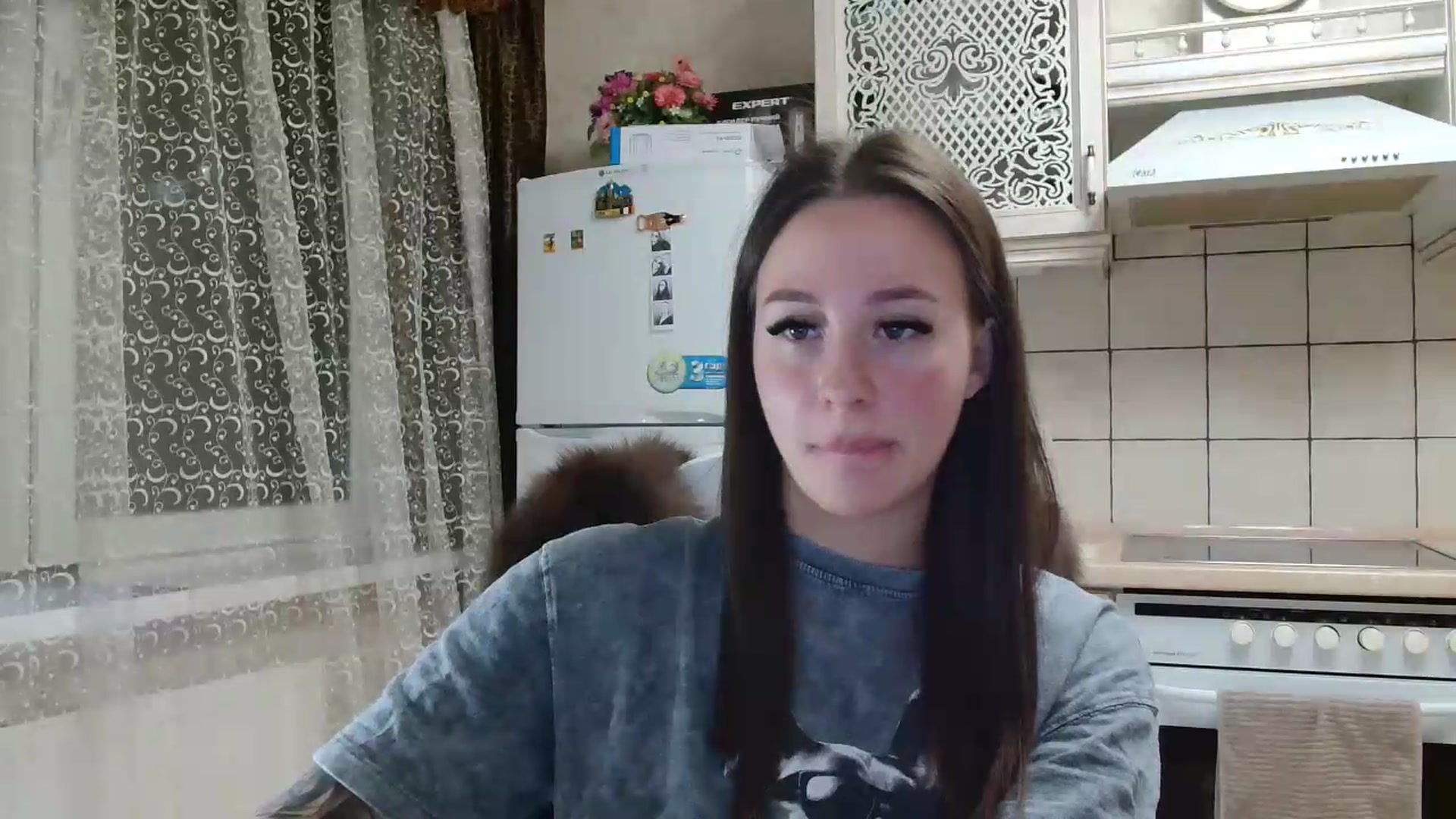 Gallery image thumbnail from LanaG's myfreecams stream on, 05/16/2026, 20:34 image 16 of 20