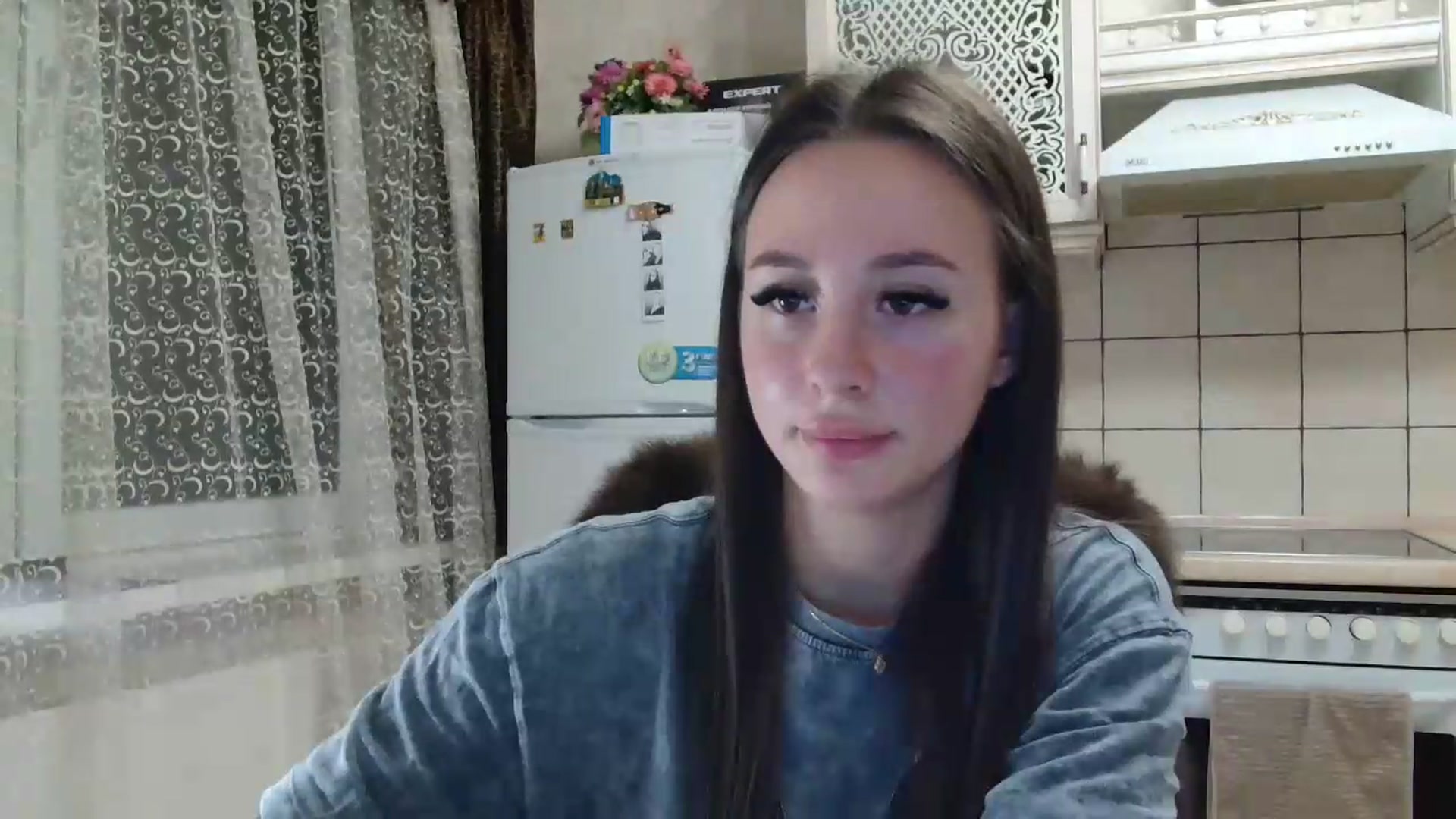 Gallery image thumbnail from LanaG's myfreecams stream on, 05/16/2026, 22:05 image 13 of 20