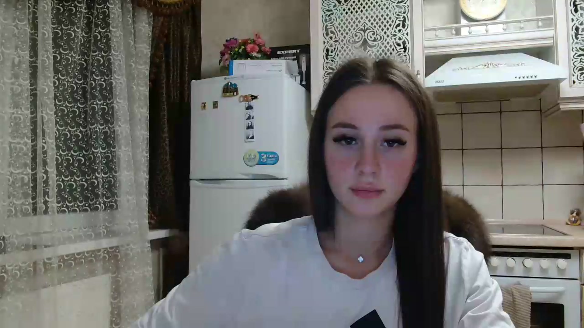 Gallery image thumbnail from LanaG's myfreecams stream on, 05/17/2026, 20:31 image 14 of 20