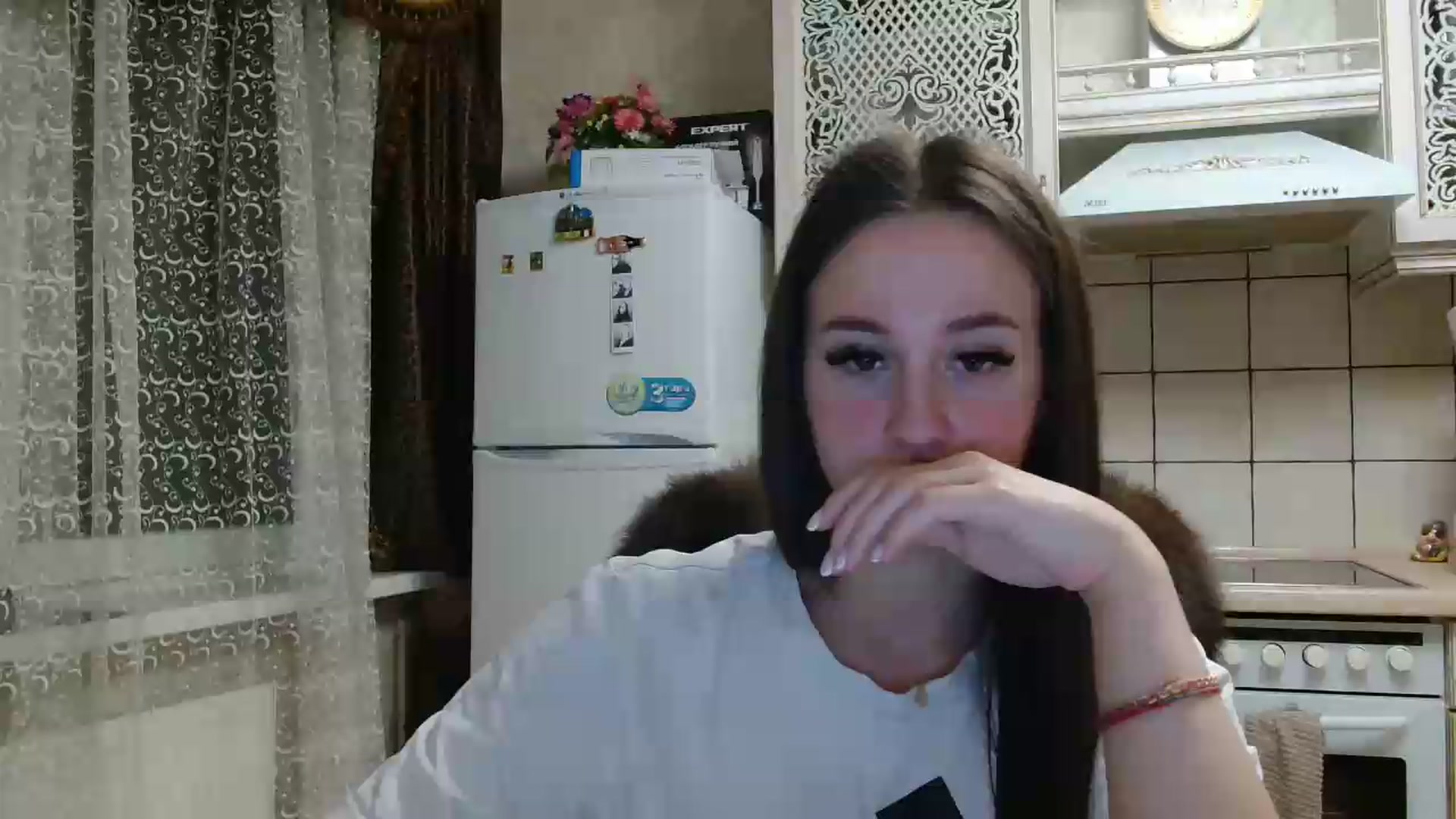 Gallery image thumbnail from LanaG's myfreecams stream on, 05/17/2026, 20:31 image 10 of 20