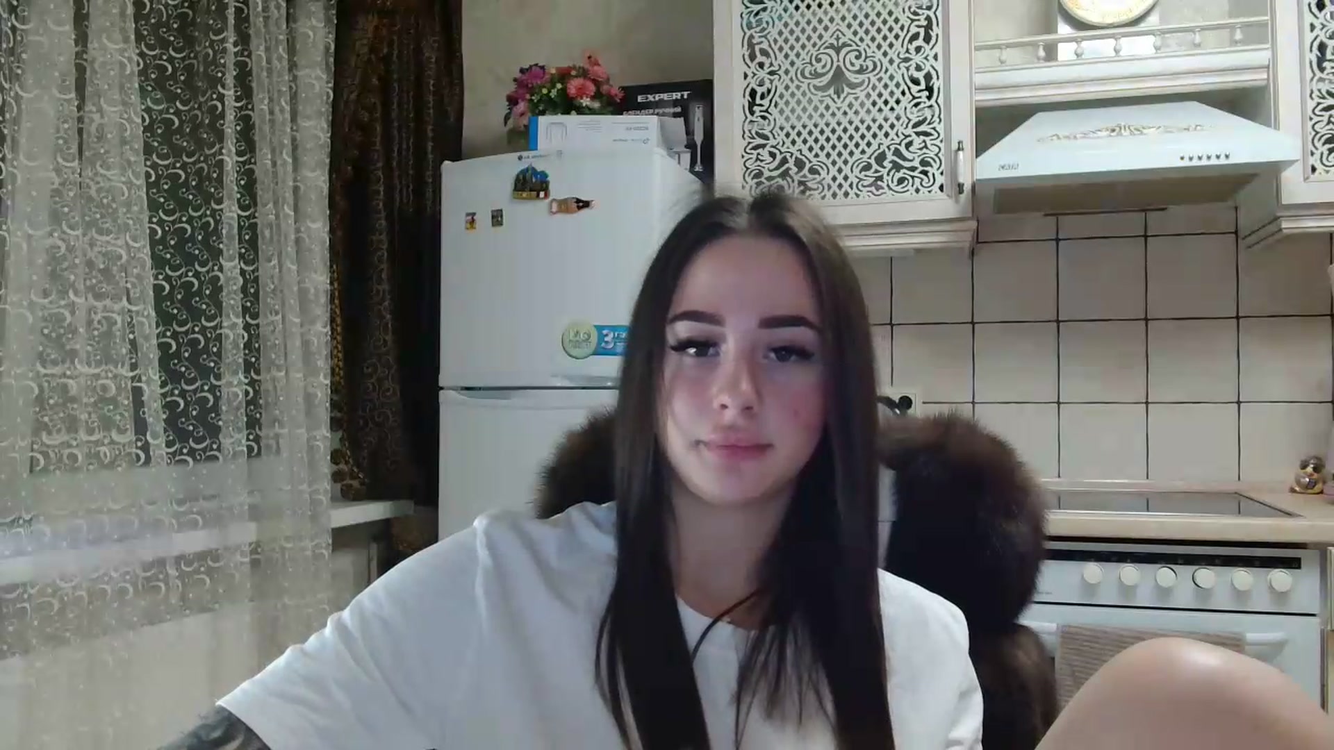 Gallery image thumbnail from LanaG's myfreecams stream on, 05/21/2026, 20:06 image 19 of 20
