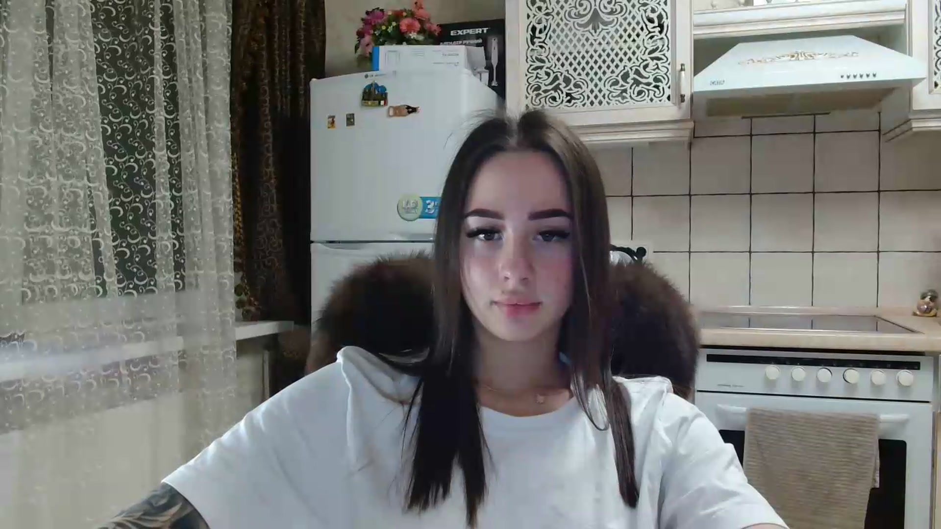 Gallery image thumbnail from LanaG's myfreecams stream on, 05/21/2026, 21:27 image 6 of 20