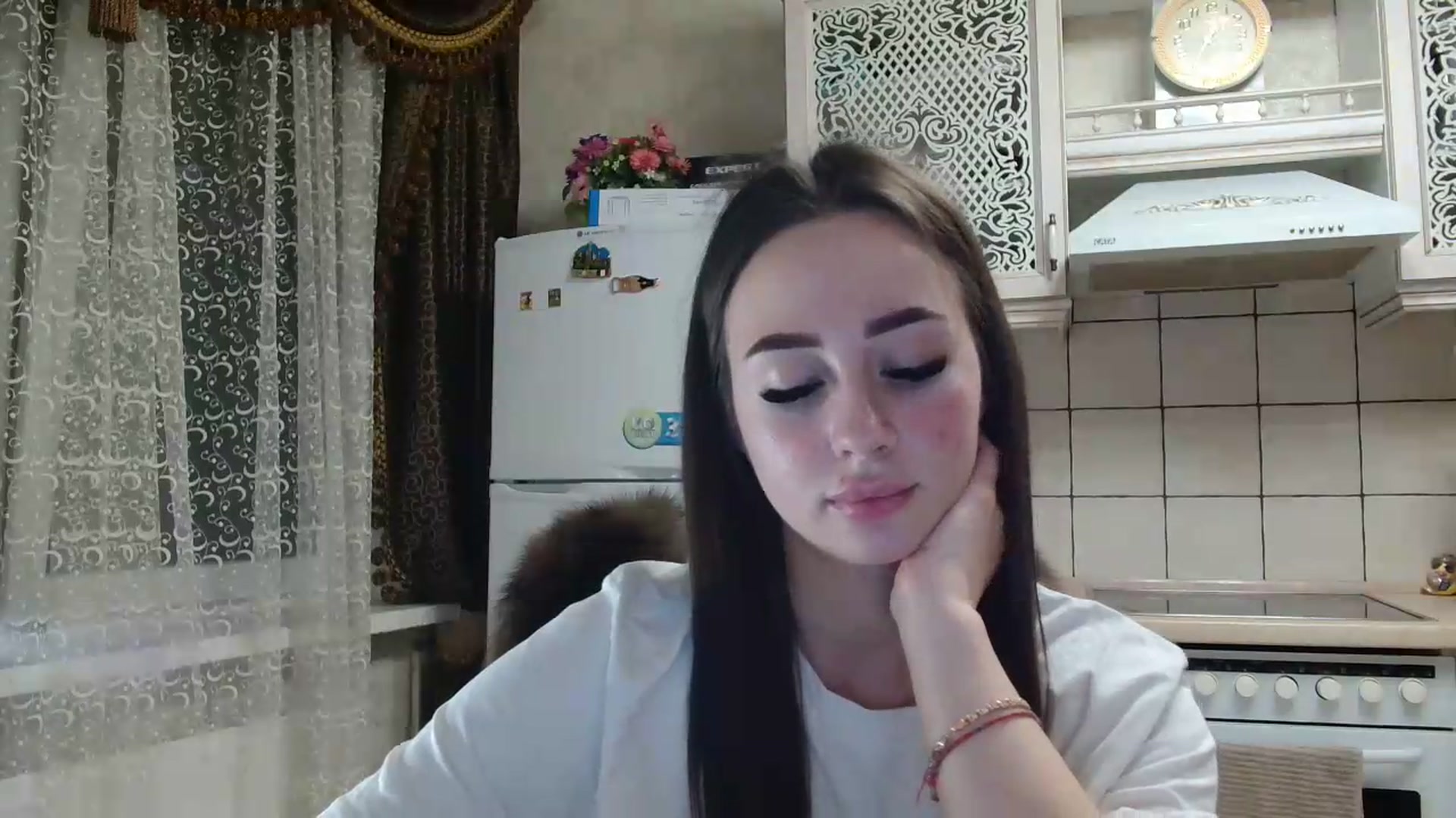 Gallery image thumbnail from LanaG's myfreecams stream on, 05/21/2026, 23:16 image 19 of 20