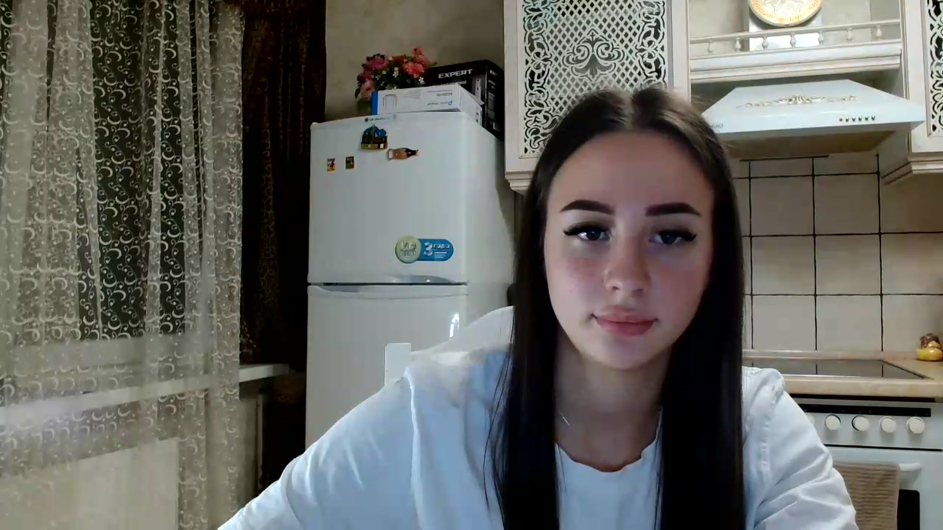 Gallery image thumbnail from LanaG's myfreecams stream on, 05/25/2026, 24:06 image 9 of 20