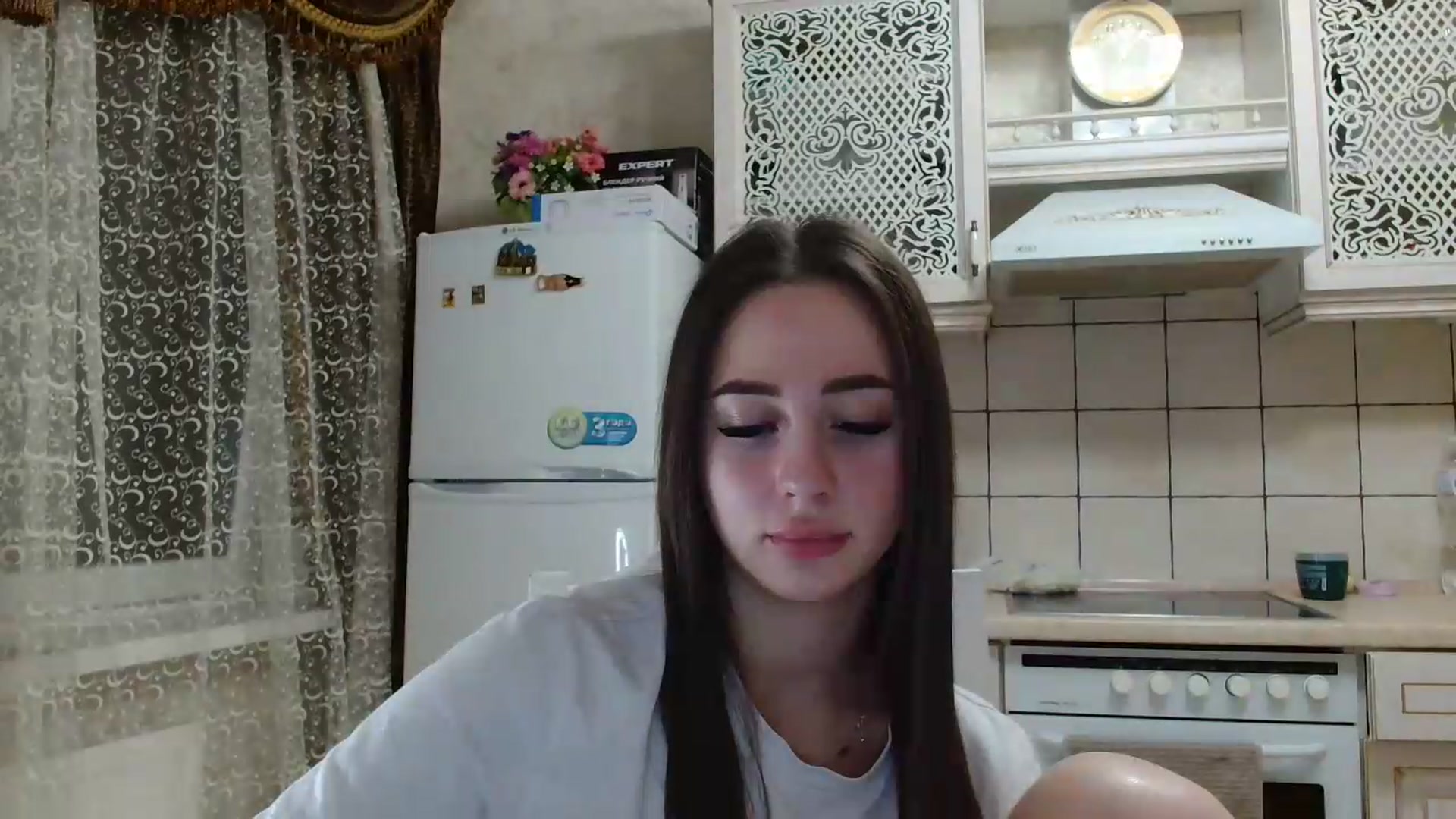 Gallery image thumbnail from LanaG's myfreecams stream on, 05/29/2026, 20:11 image 19 of 20