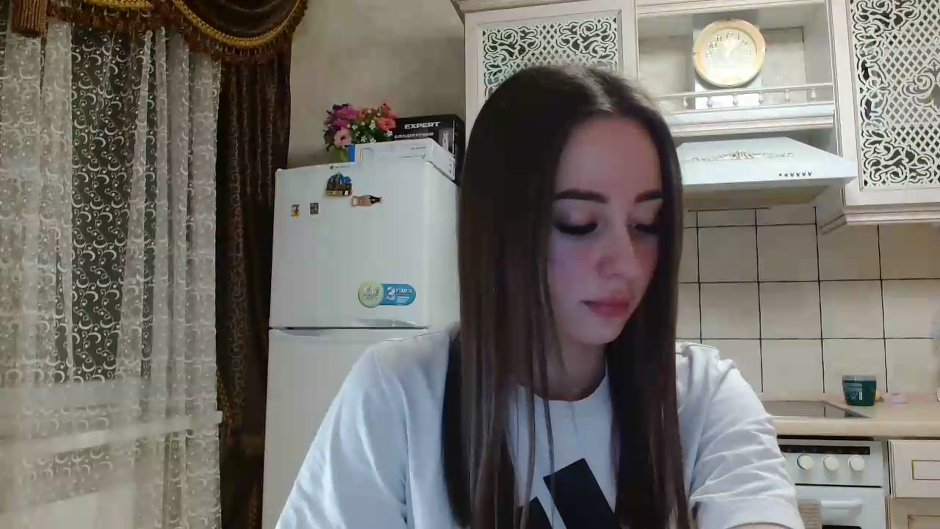 Gallery image thumbnail from LanaG's myfreecams stream on, 05/29/2026, 20:58 image 18 of 20