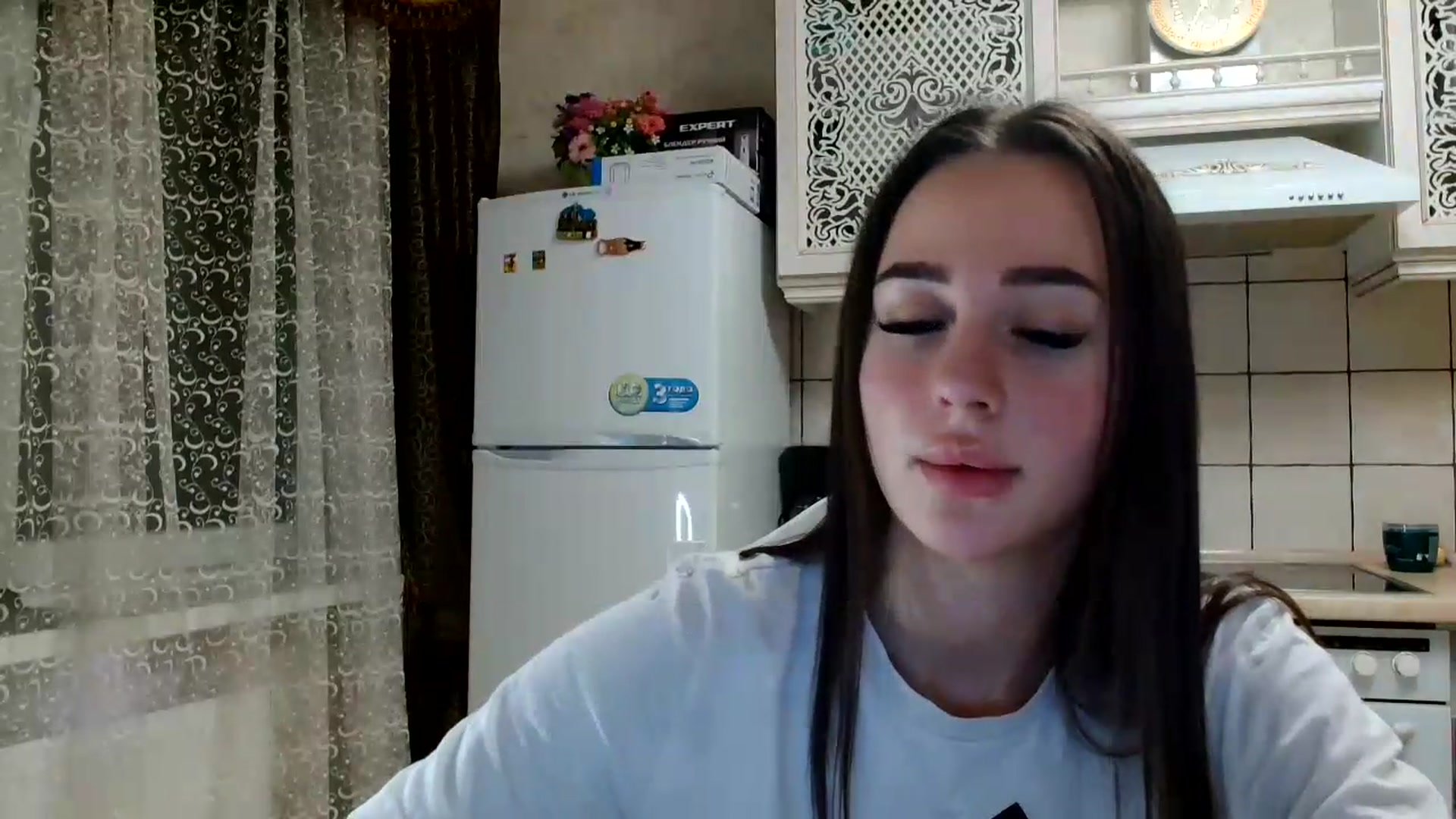Gallery image thumbnail from LanaG's myfreecams stream on, 05/30/2026, 23:38 image 12 of 20