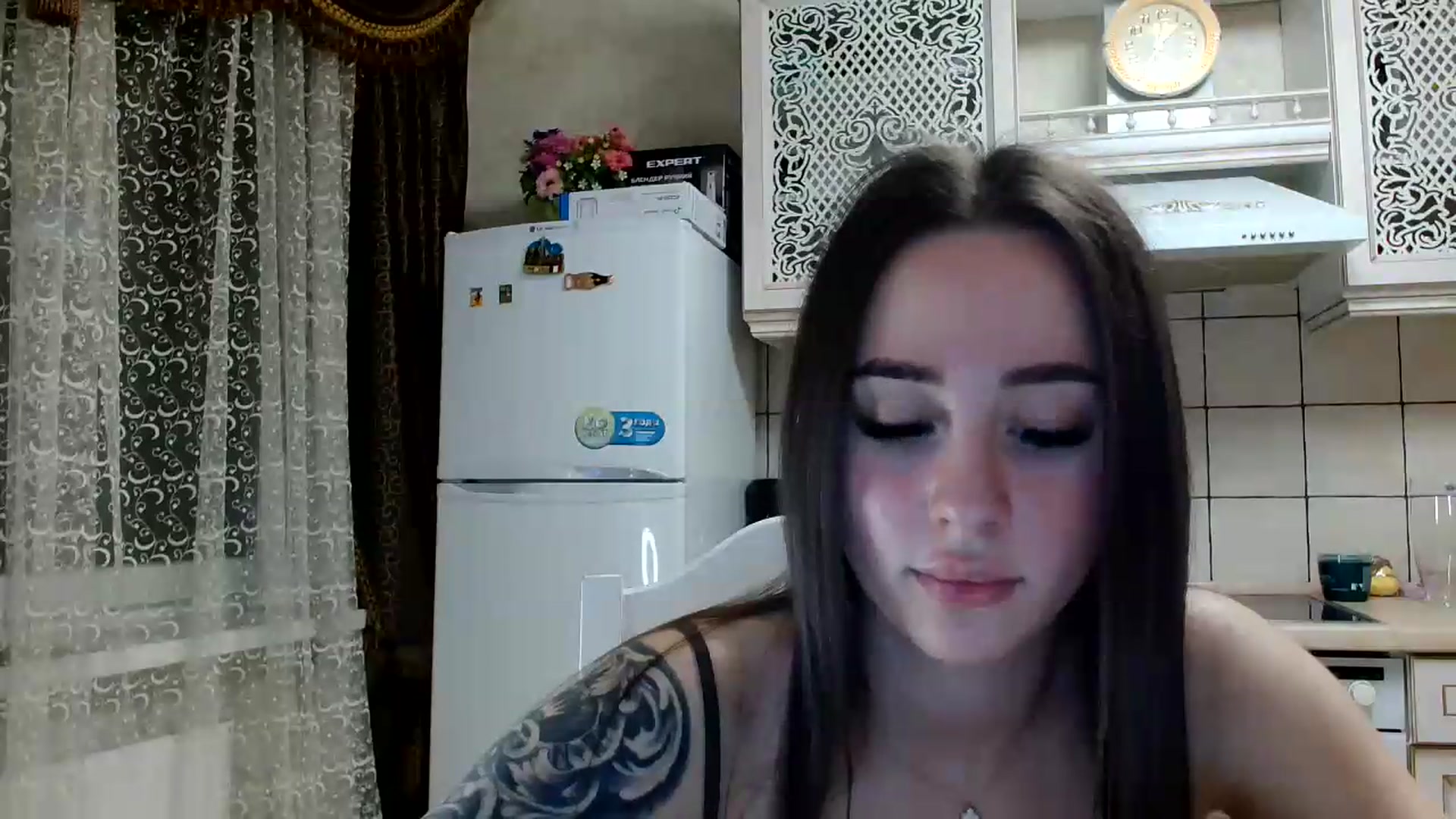 Gallery image thumbnail from LanaG's myfreecams stream on, 05/31/2026, 21:57 image 16 of 20