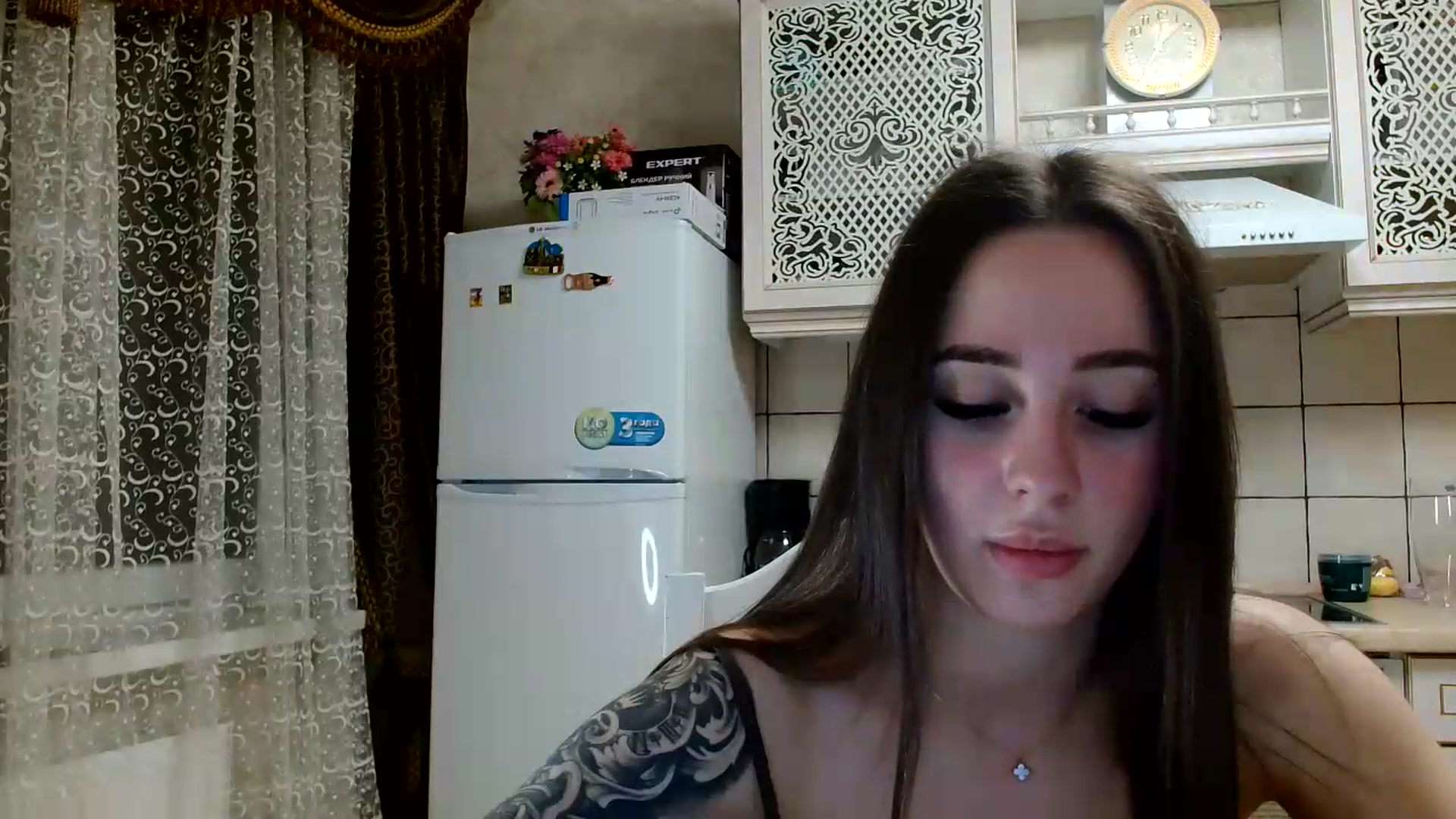Gallery image thumbnail from LanaG's myfreecams stream on, 05/31/2026, 23:35 image 8 of 20