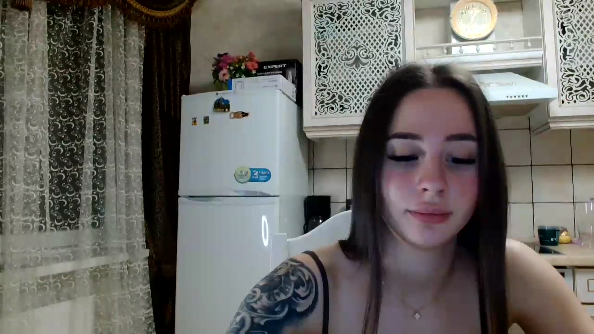 Gallery image thumbnail from LanaG's myfreecams stream on, 05/31/2026, 23:35 image 15 of 20
