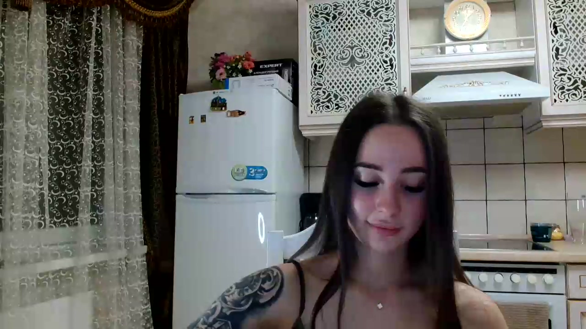 Gallery image thumbnail from LanaG's myfreecams stream on, 05/31/2026, 23:35 image 2 of 20