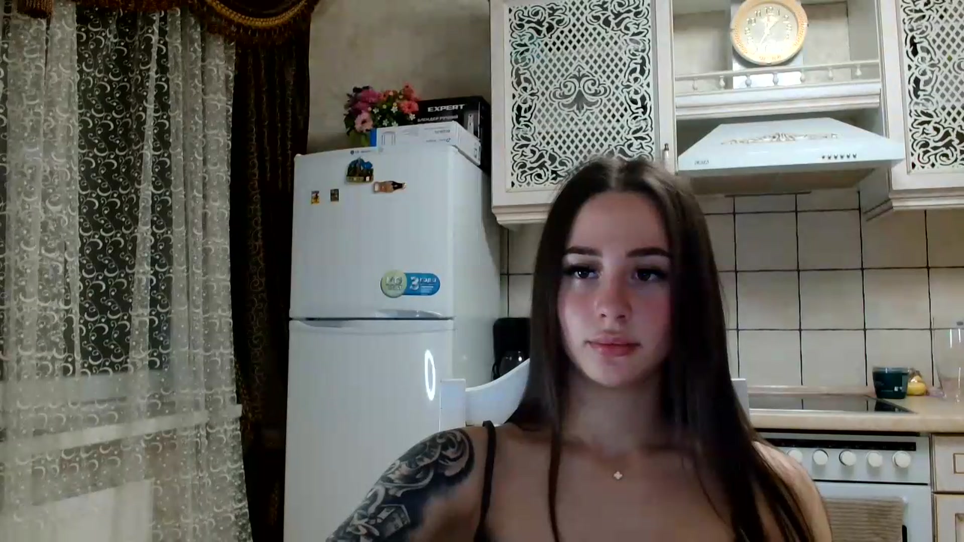 Gallery image thumbnail from LanaG's myfreecams stream on, 05/31/2026, 23:35 image 17 of 20