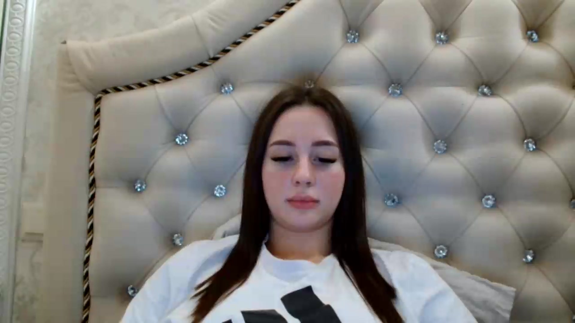 Gallery image thumbnail from LanaG's myfreecams stream on, 06/07/2026, 22:42 image 4 of 20