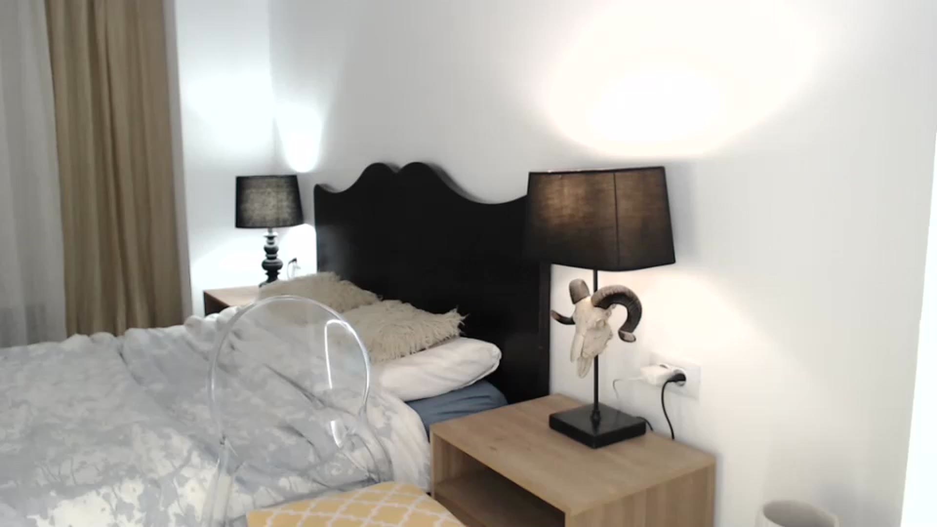 Gallery image thumbnail from LanaIvans's myfreecams stream on, 03/25/2023, 20:01 image 7 of 20