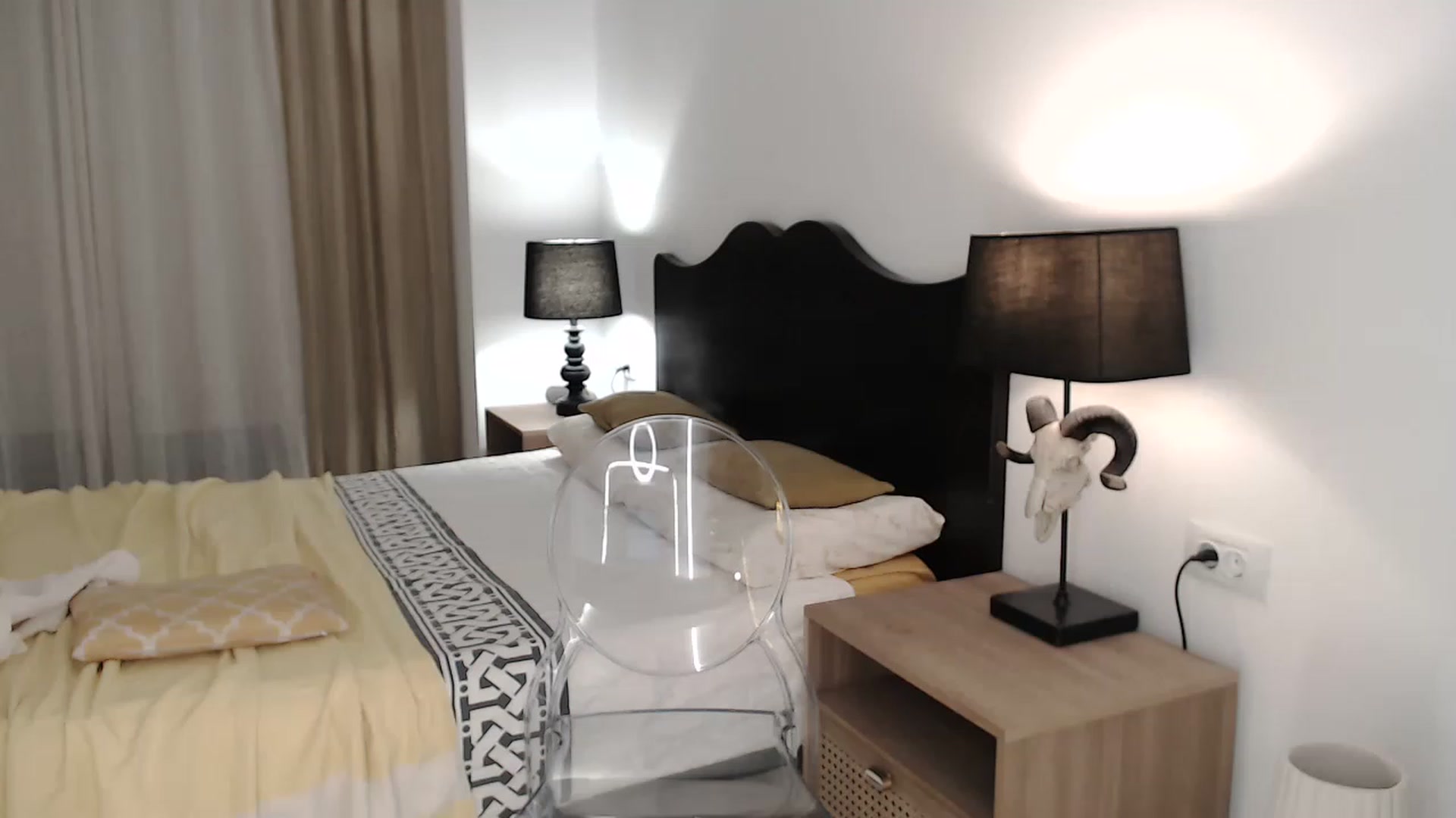 Gallery image thumbnail from LanaIvans's myfreecams stream on, 06/03/2023, 19:22 image 12 of 20
