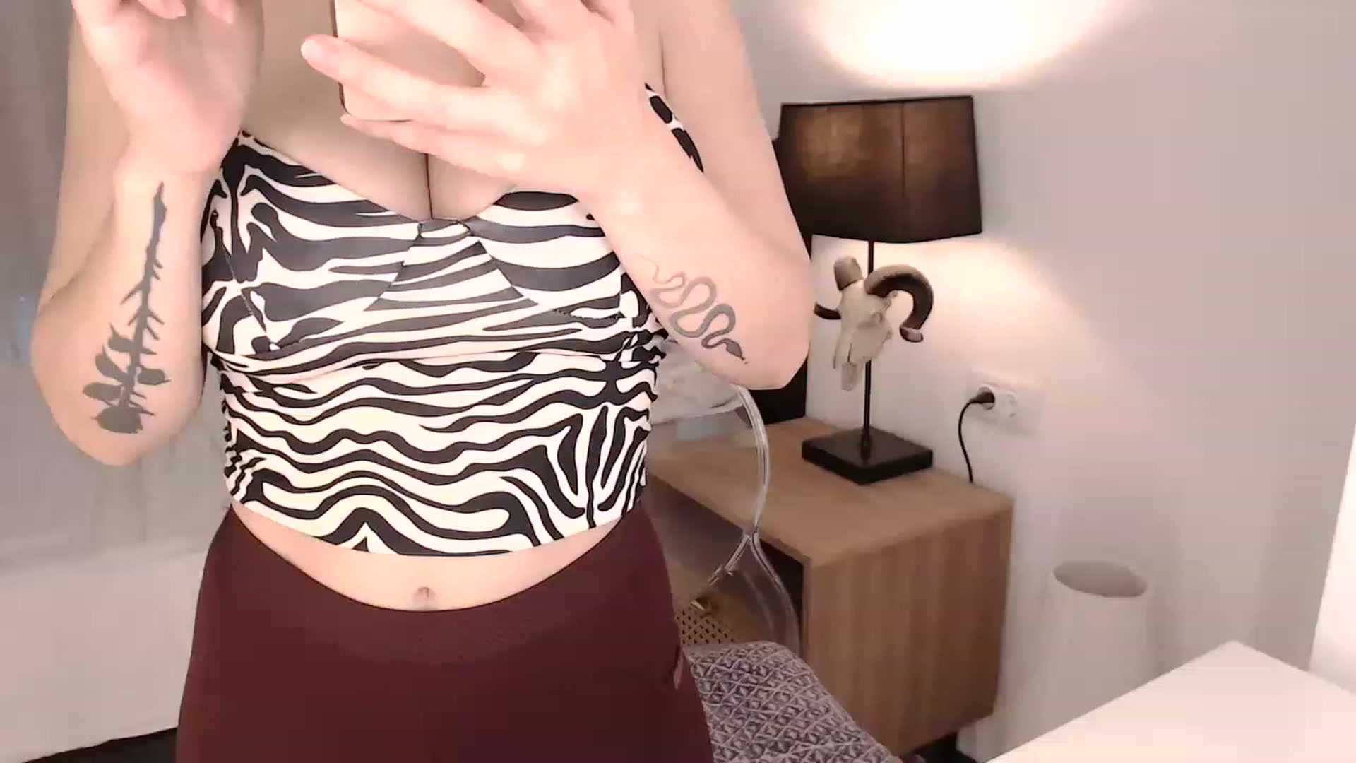 Gallery image thumbnail from LanaIvans's myfreecams stream on, 06/16/2023, 13:43 image 1 of 20
