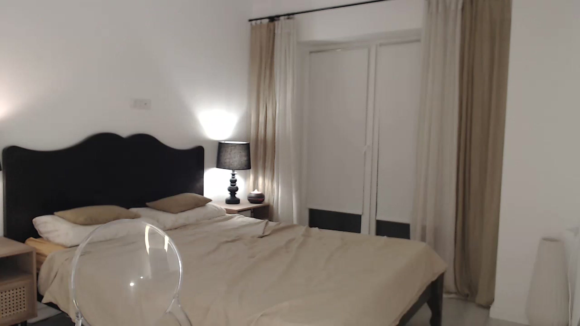 Gallery image thumbnail from LanaIvans's myfreecams stream on, 08/21/2023, 17:57 image 11 of 20