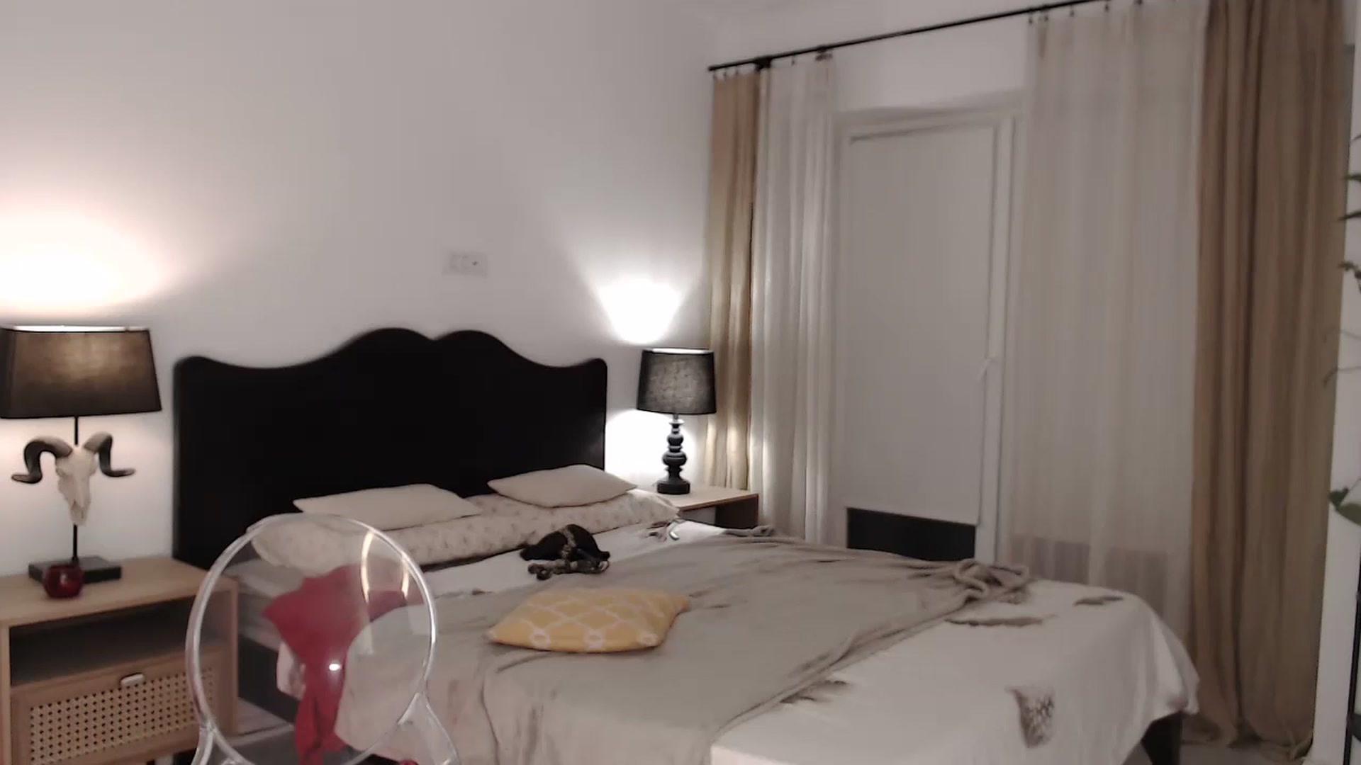 Gallery image thumbnail from LanaIvans's myfreecams stream on, 09/14/2023, 22:34 image 4 of 20