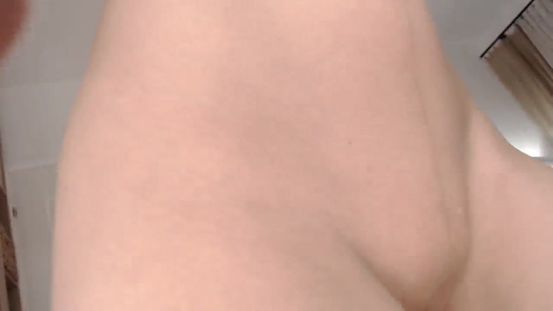 Gallery image thumbnail from LanaIvans's myfreecams stream on, 10/06/2023, 20:12 image 15 of 20