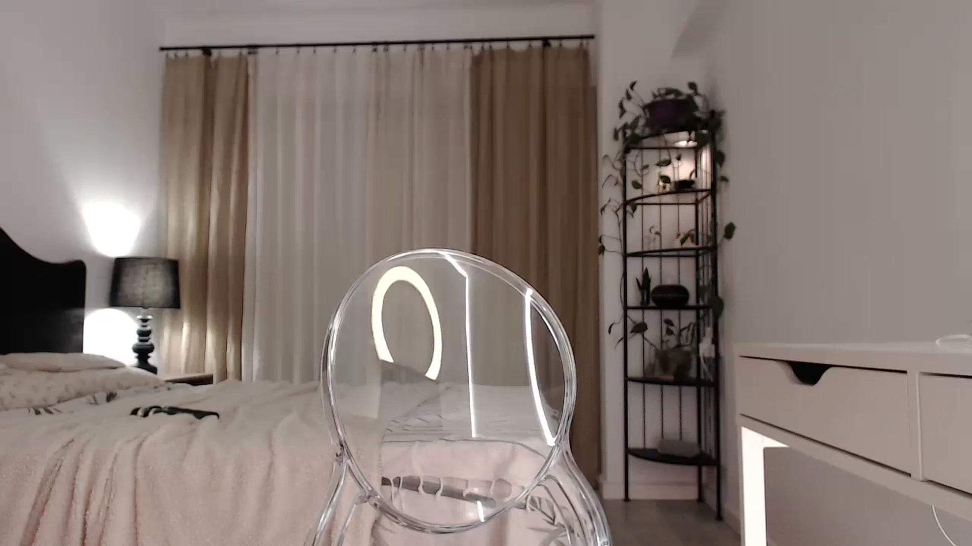 Gallery image thumbnail from LanaIvans's myfreecams stream on, 11/28/2023, 18:07 image 1 of 20