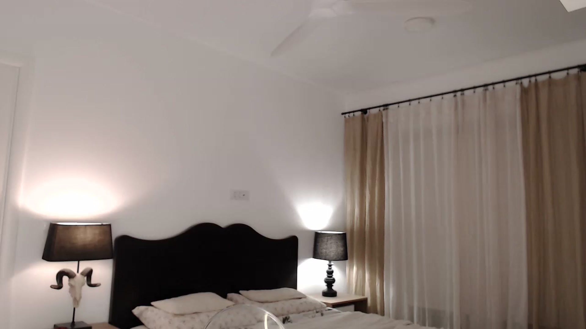 Gallery image thumbnail from LanaIvans's myfreecams stream on, 11/28/2023, 19:27 image 6 of 20