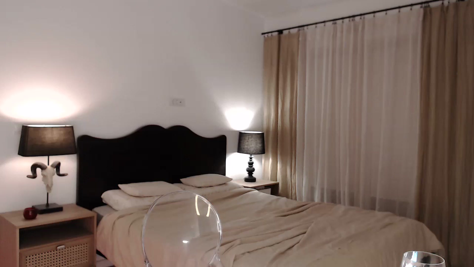 Gallery image thumbnail from LanaIvans's myfreecams stream on, 01/21/2024, 18:52 image 1 of 20
