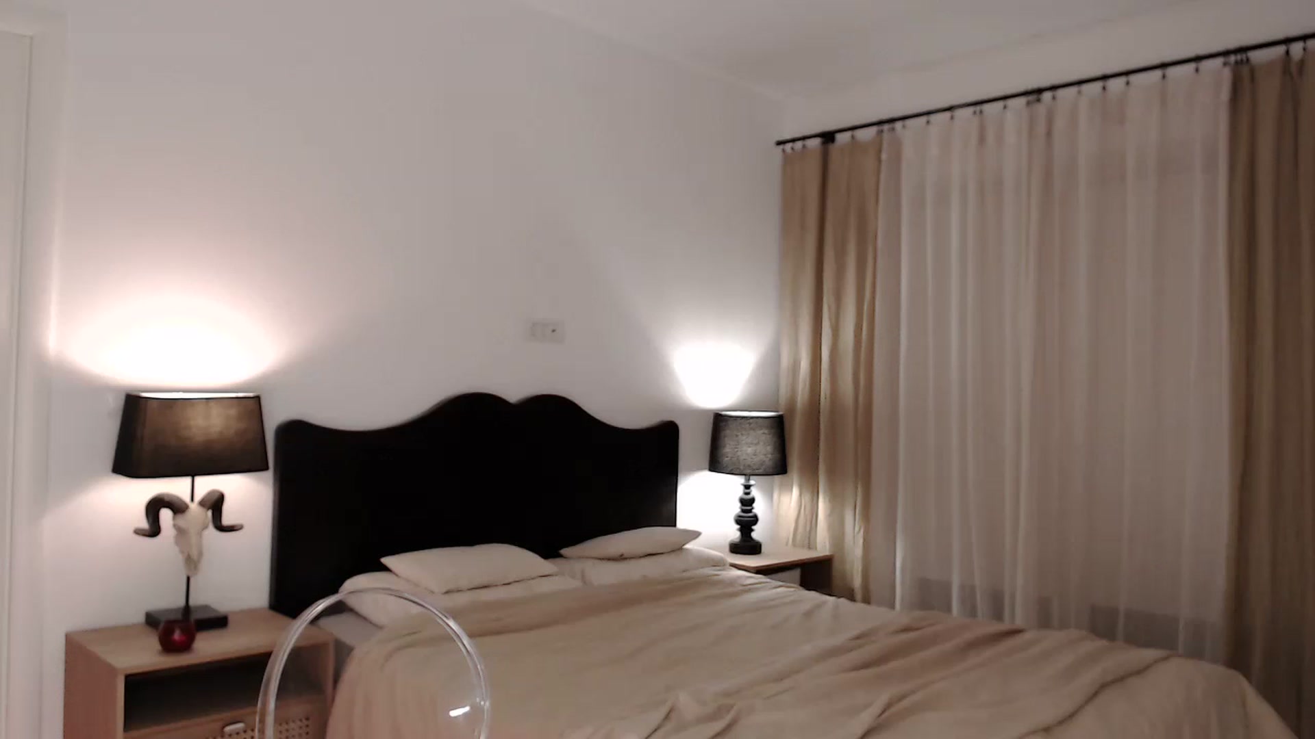 Gallery image thumbnail from LanaIvans's myfreecams stream on, 01/27/2024, 19:58 image 12 of 20