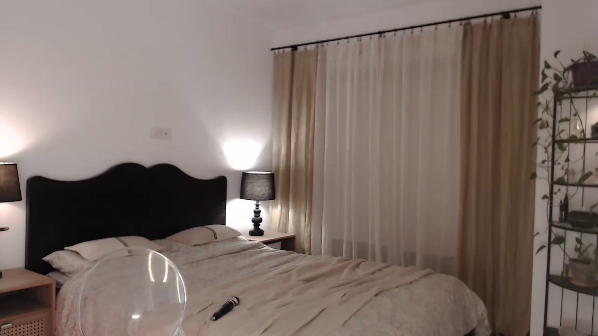 Gallery image thumbnail from LanaIvans's myfreecams stream on, 01/31/2024, 21:03 image 9 of 20