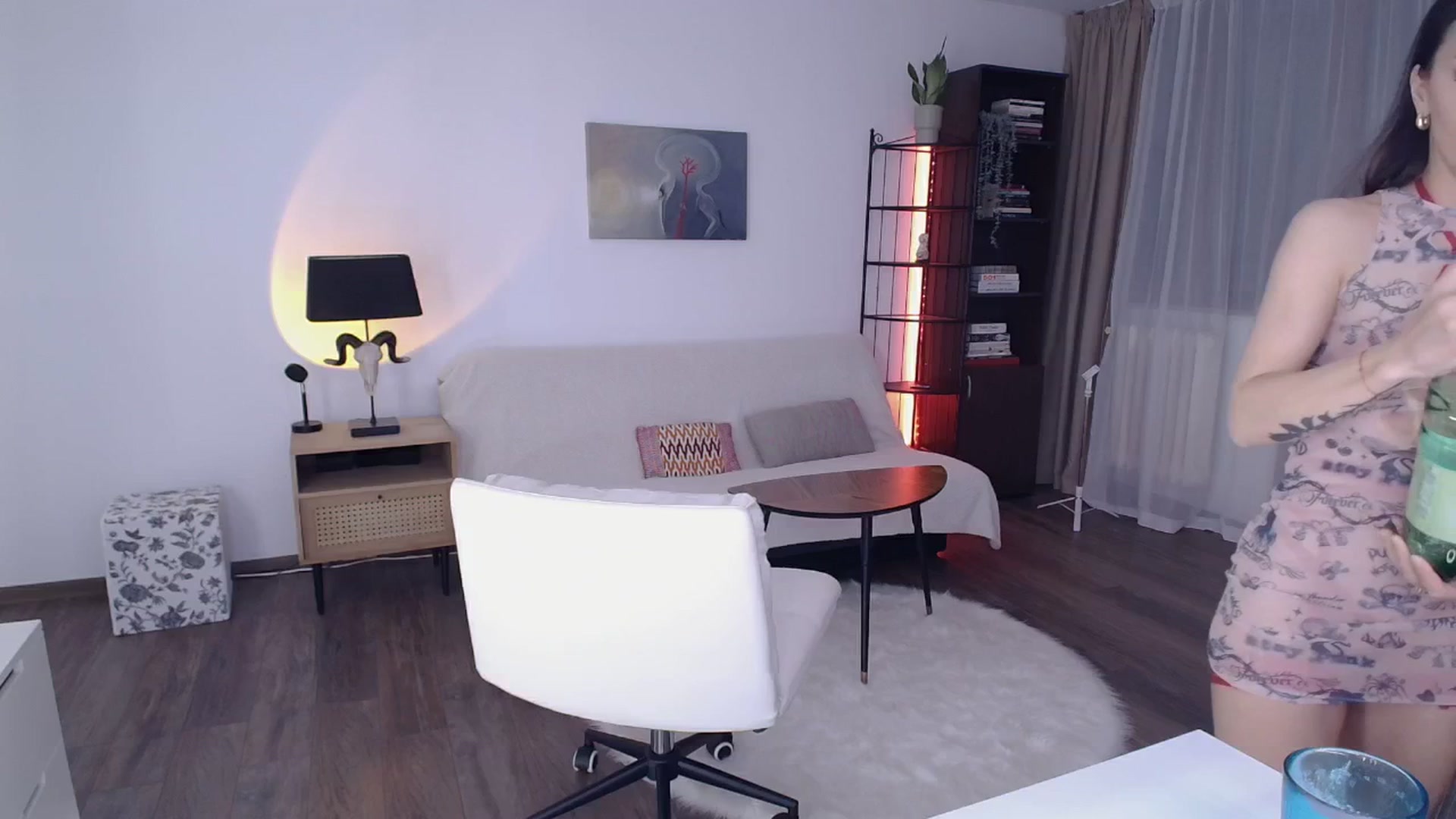 Gallery image thumbnail from LanaIvans's myfreecams stream on, 04/26/2026, 19:23 image 17 of 20