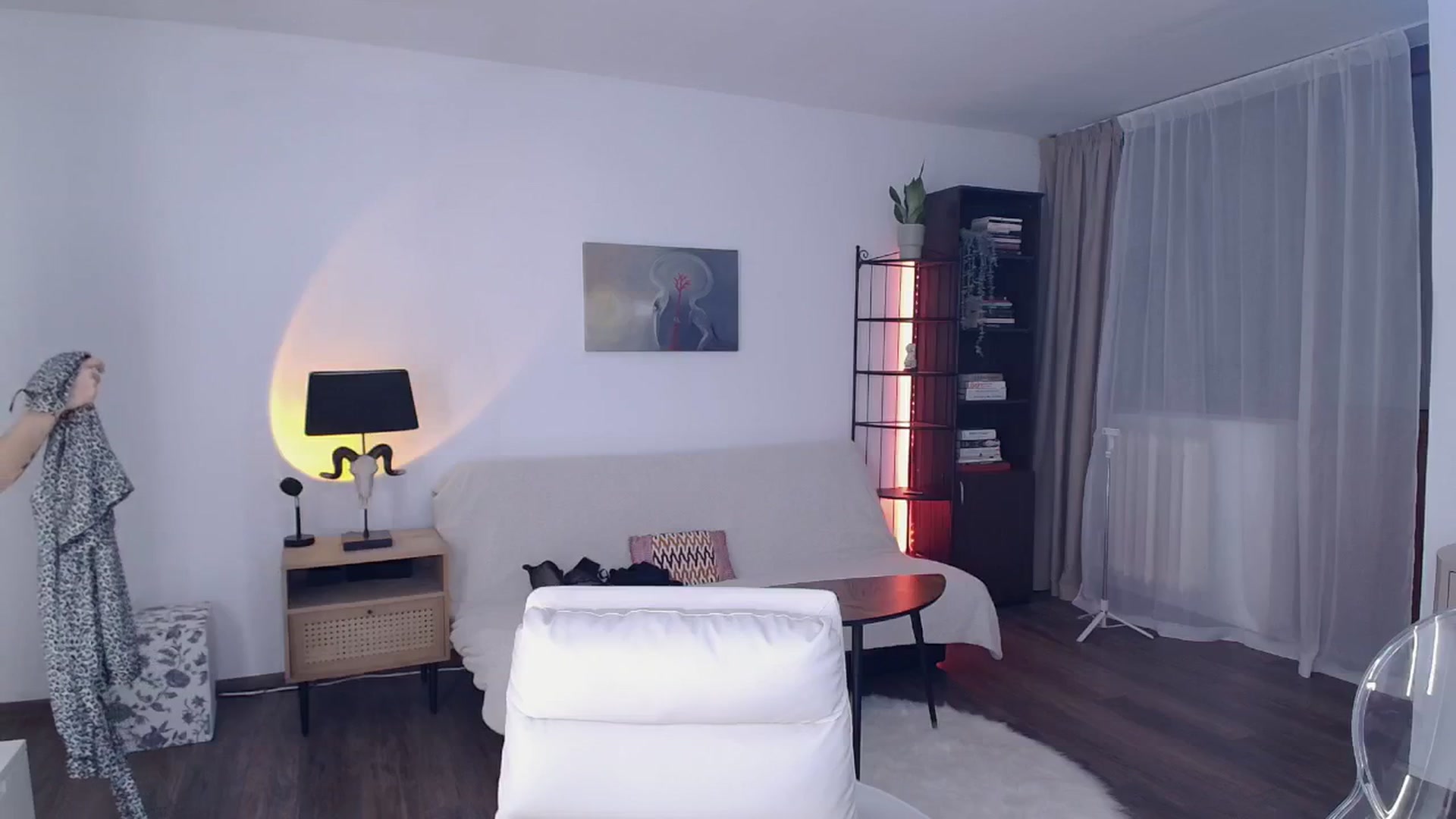 Gallery image thumbnail from LanaIvans's myfreecams stream on, 04/28/2026, 19:21 image 17 of 20
