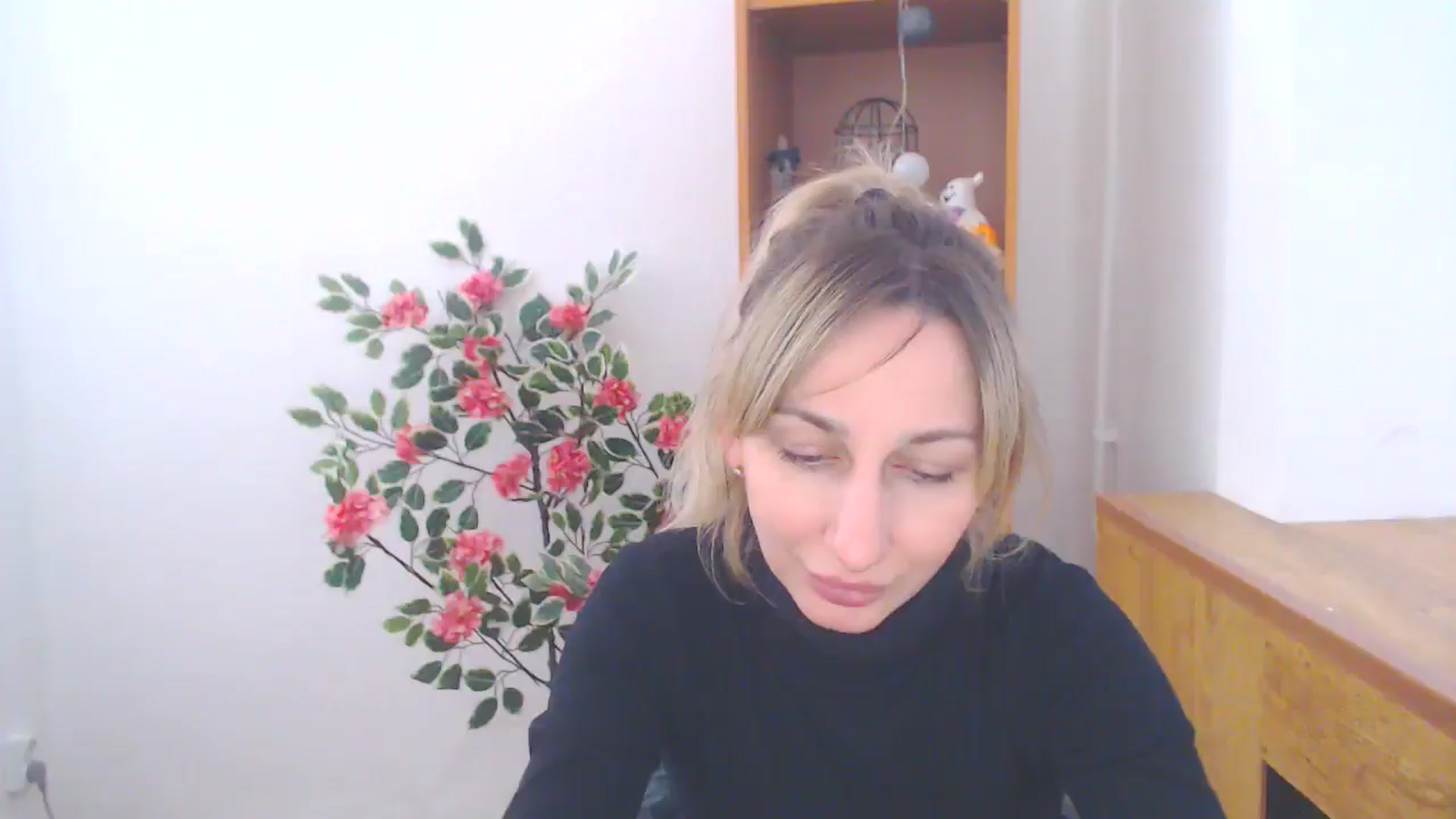Gallery image thumbnail from LanaKiss's myfreecams stream on, 02/20/2026, 12:22 image 3 of 20