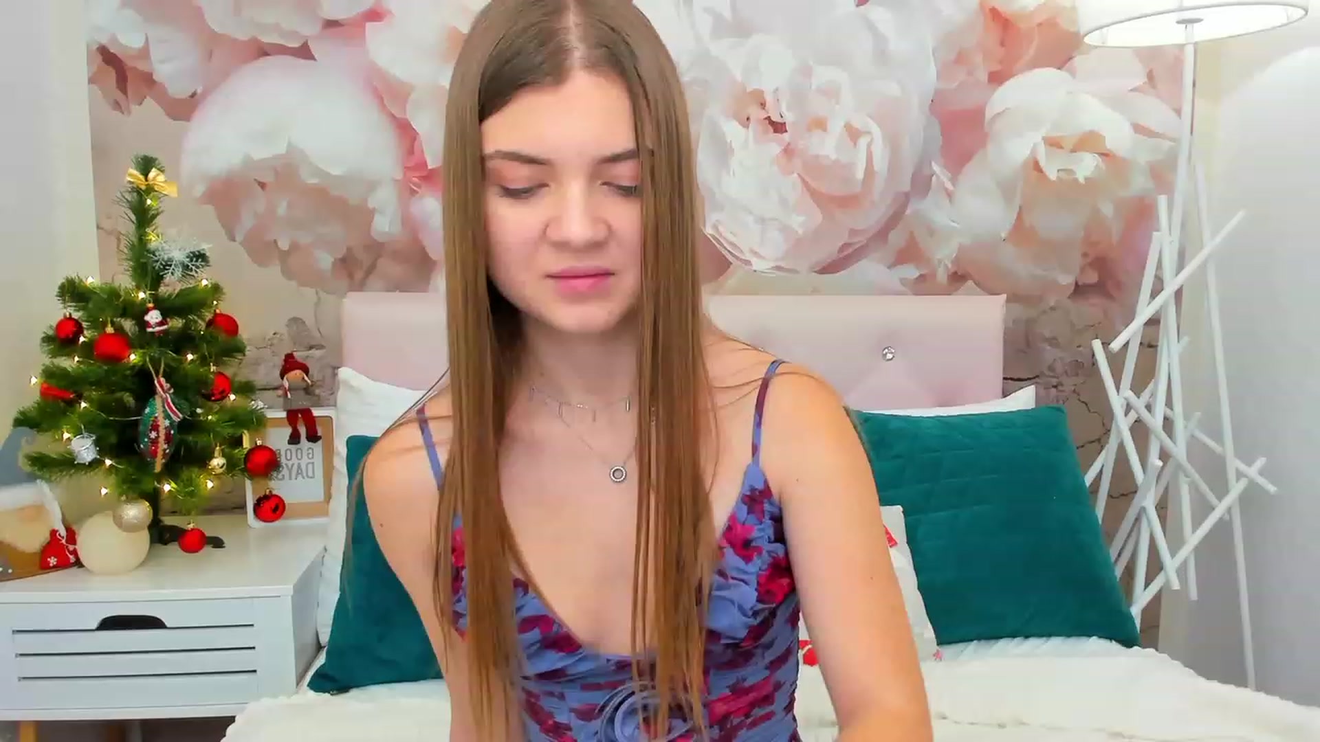 Gallery image thumbnail from LanaRey's myfreecams stream on, 12/14/2023, 10:57 image 10 of 20