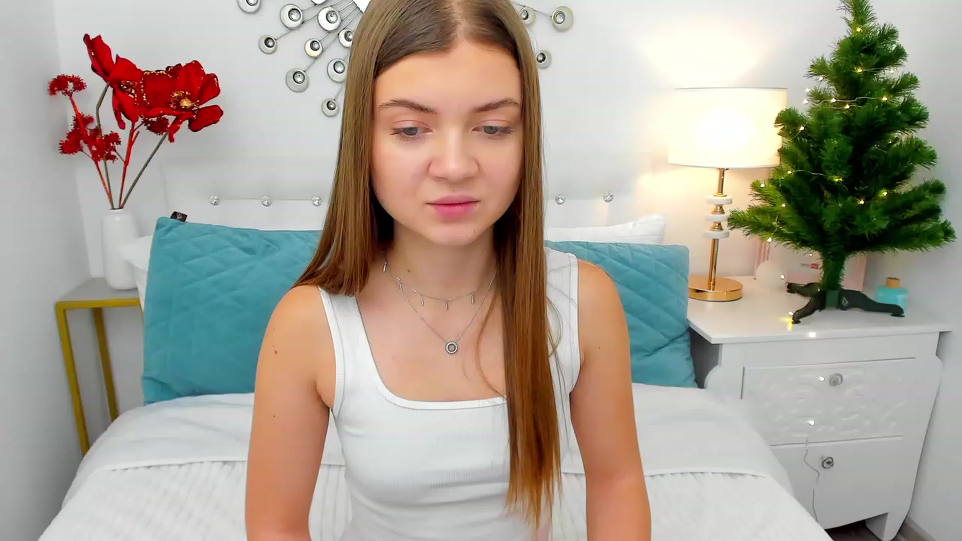 Gallery image thumbnail from LanaRey's myfreecams stream on, 12/15/2023, 08:34 image 17 of 20