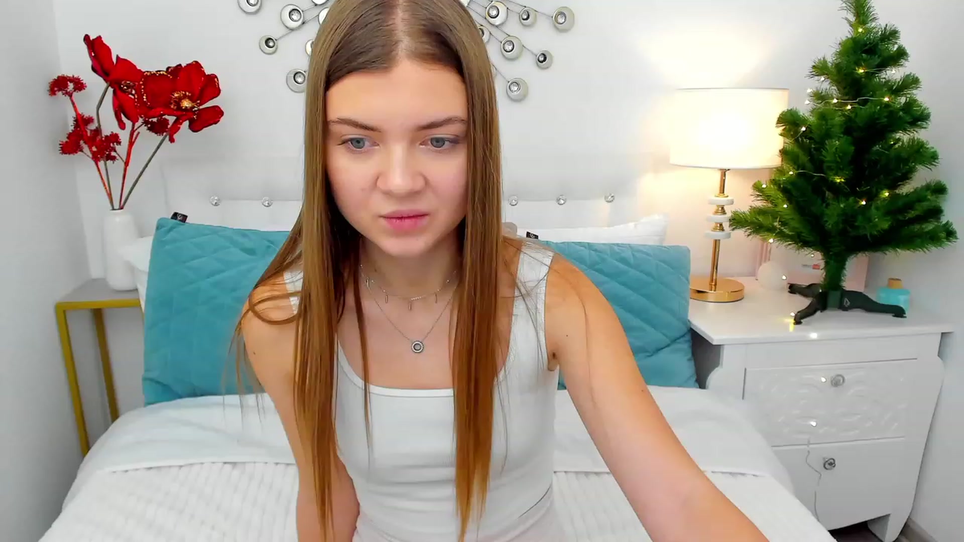 Gallery image thumbnail from LanaRey's myfreecams stream on, 12/15/2023, 08:34 image 3 of 20
