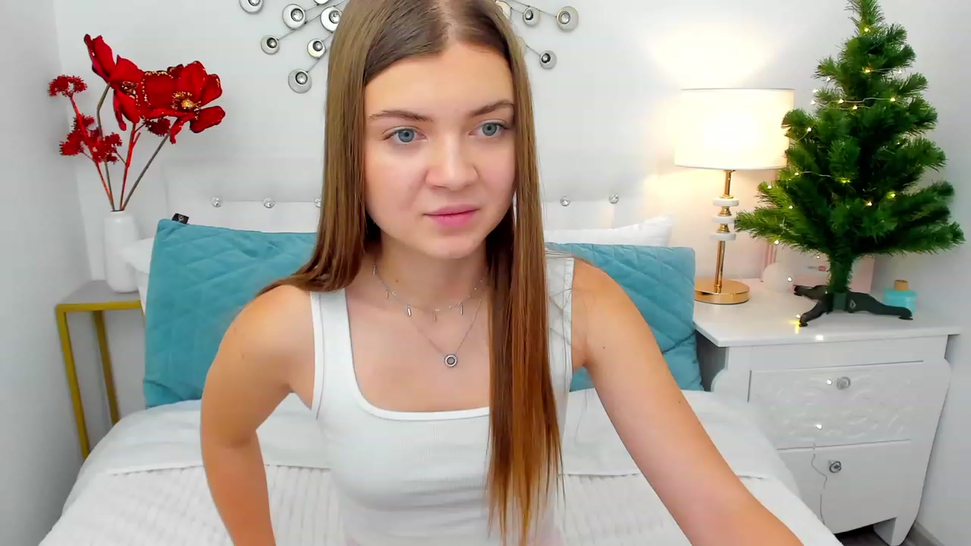 Gallery image thumbnail from LanaRey's myfreecams stream on, 12/15/2023, 08:34 image 6 of 20